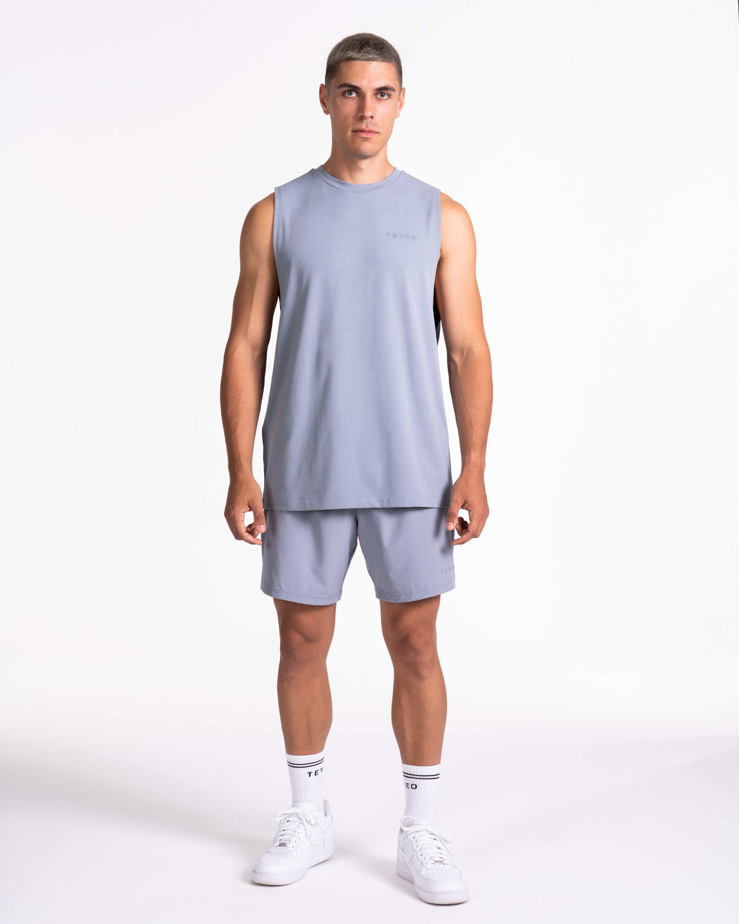 Pace Shorts 7 Inch "Grau"