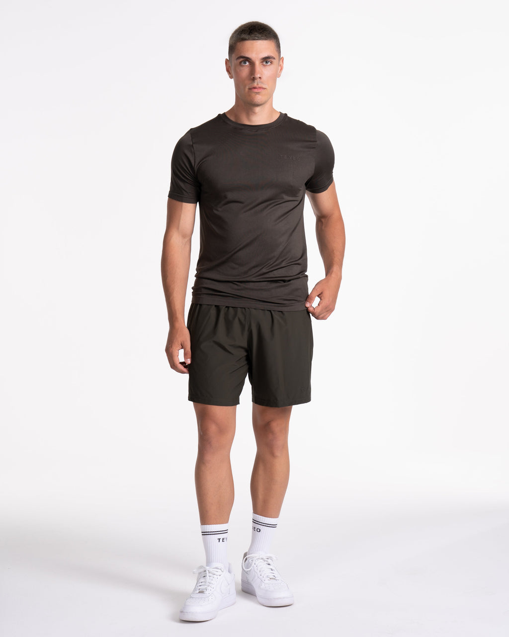 Pace Shorts 7 Inch "Khaki"