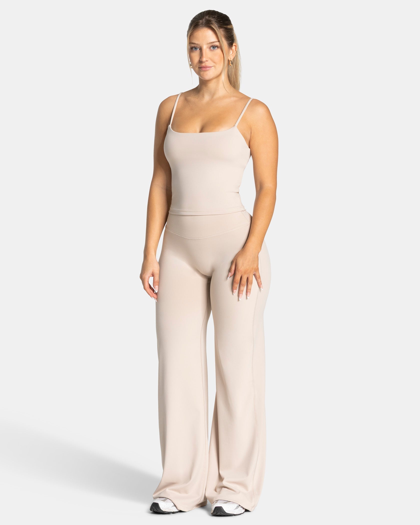 Allrounder Mid Cami Top "Cream"