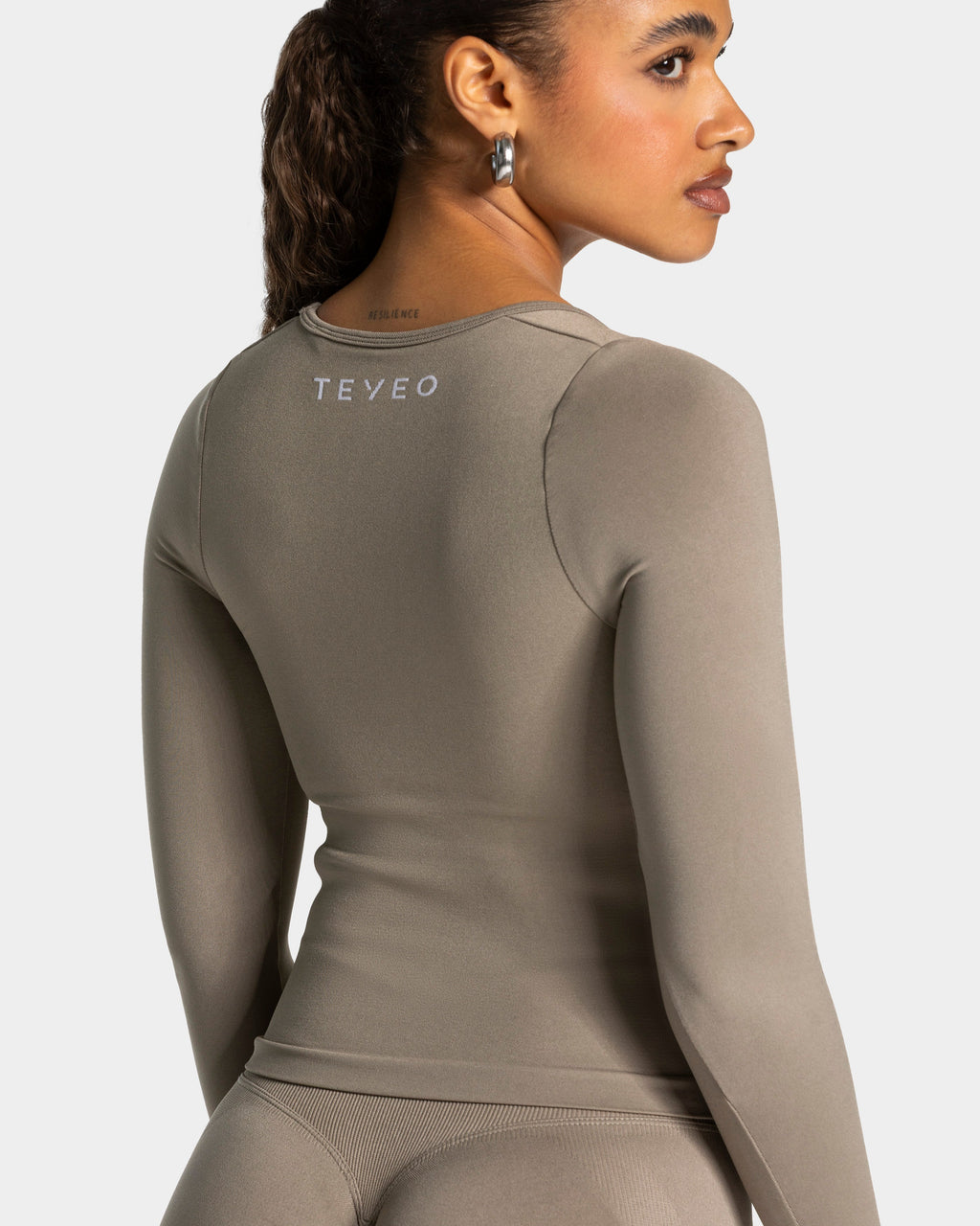 Charming Pro Longsleeve "Khaki"