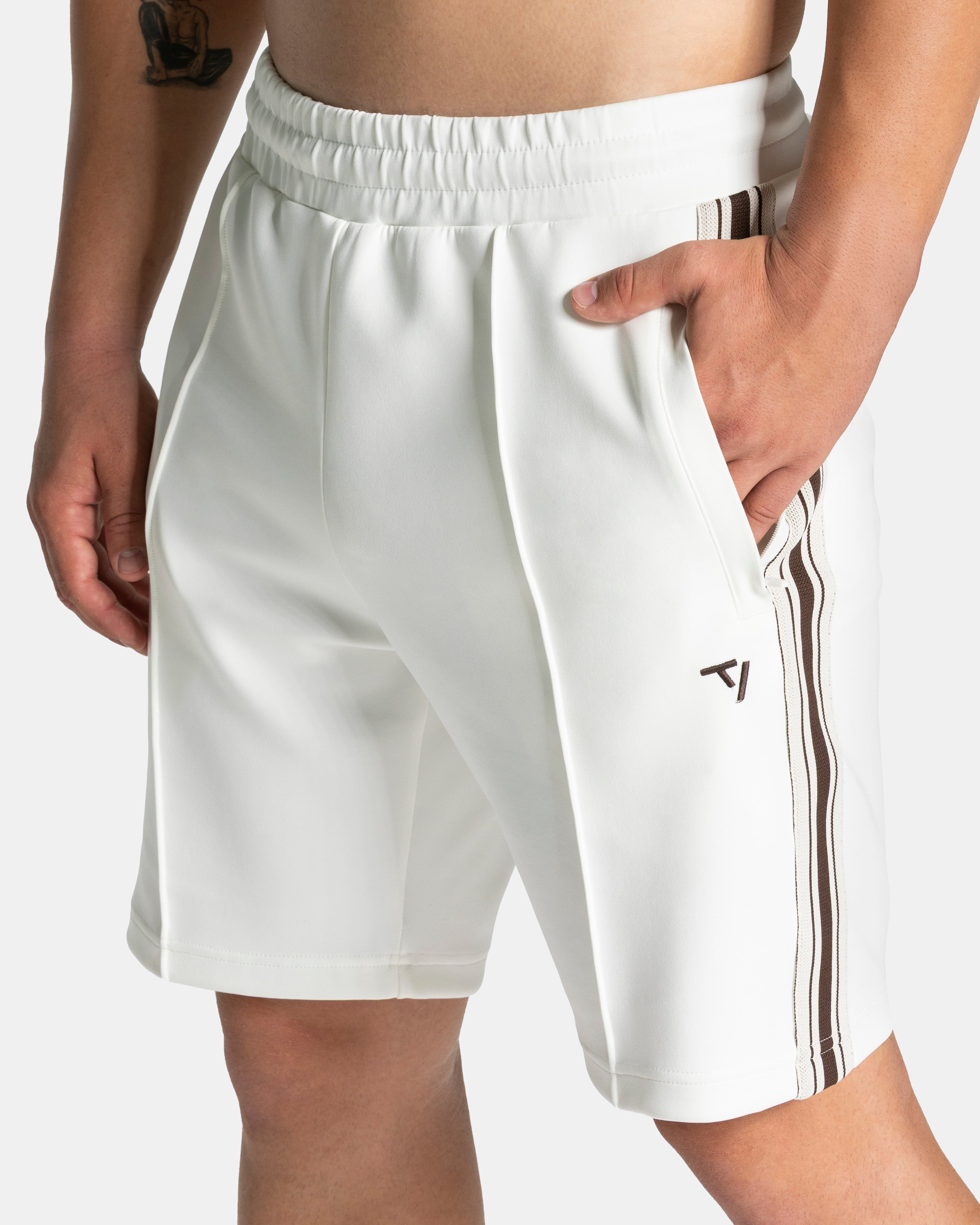 Club Shorts "Off White"