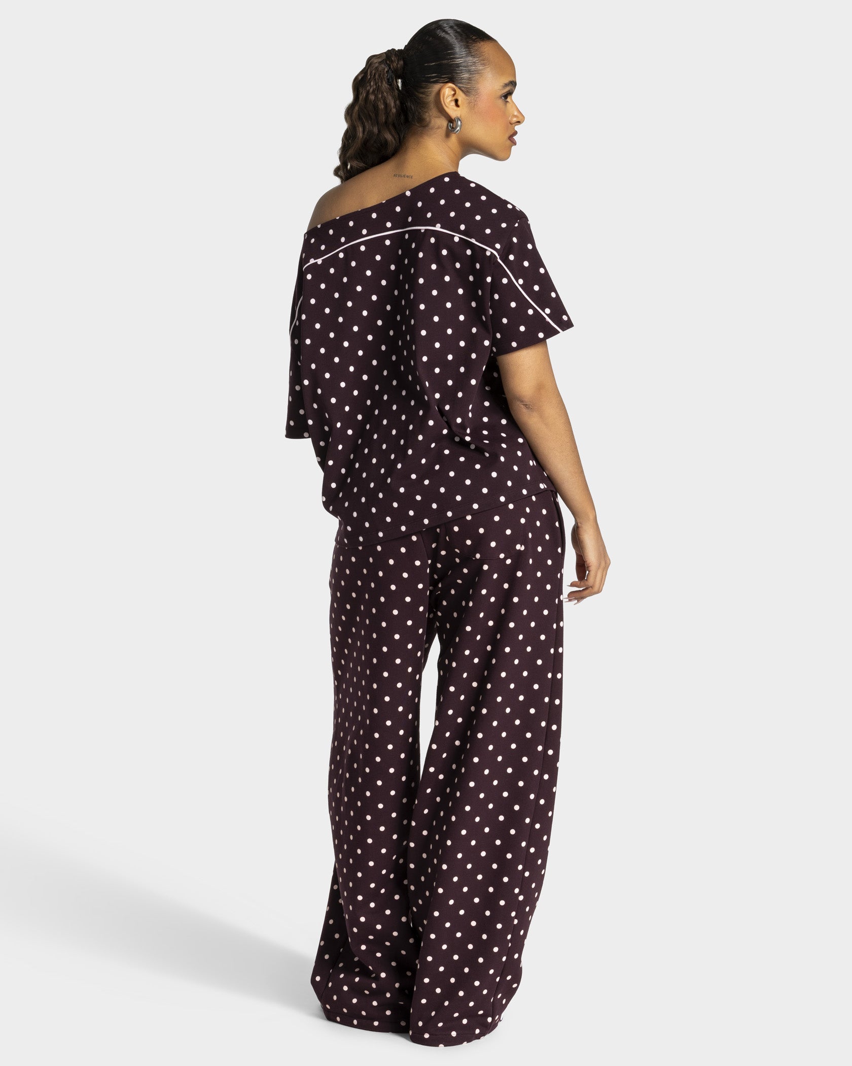 Contrastline Wide Leg Jogger "Polkadot Merlot"