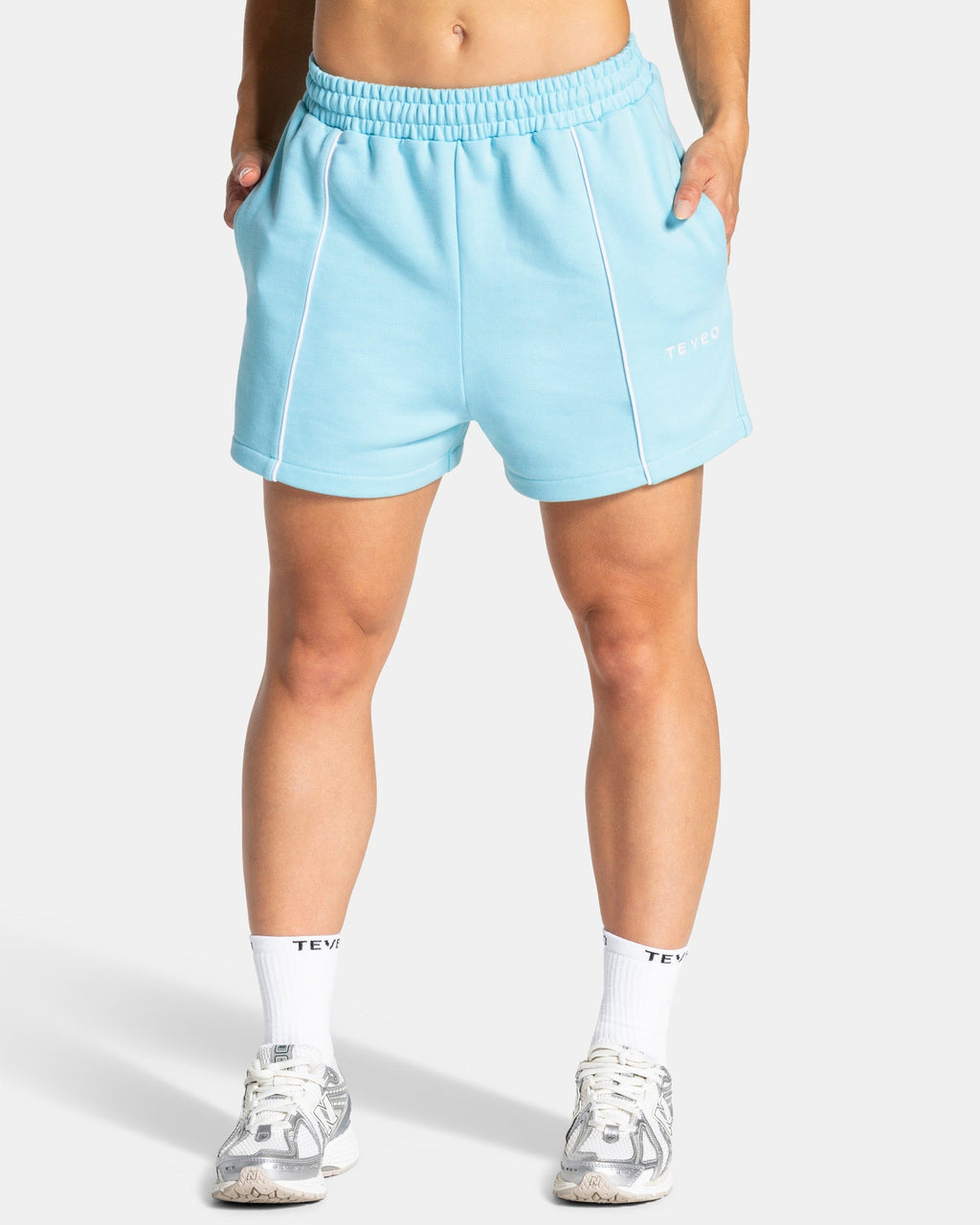 Contrastline Oversized Shorts "Arctic Blue"
