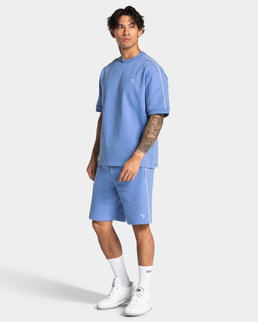 Contrastline Shorts "Azure"