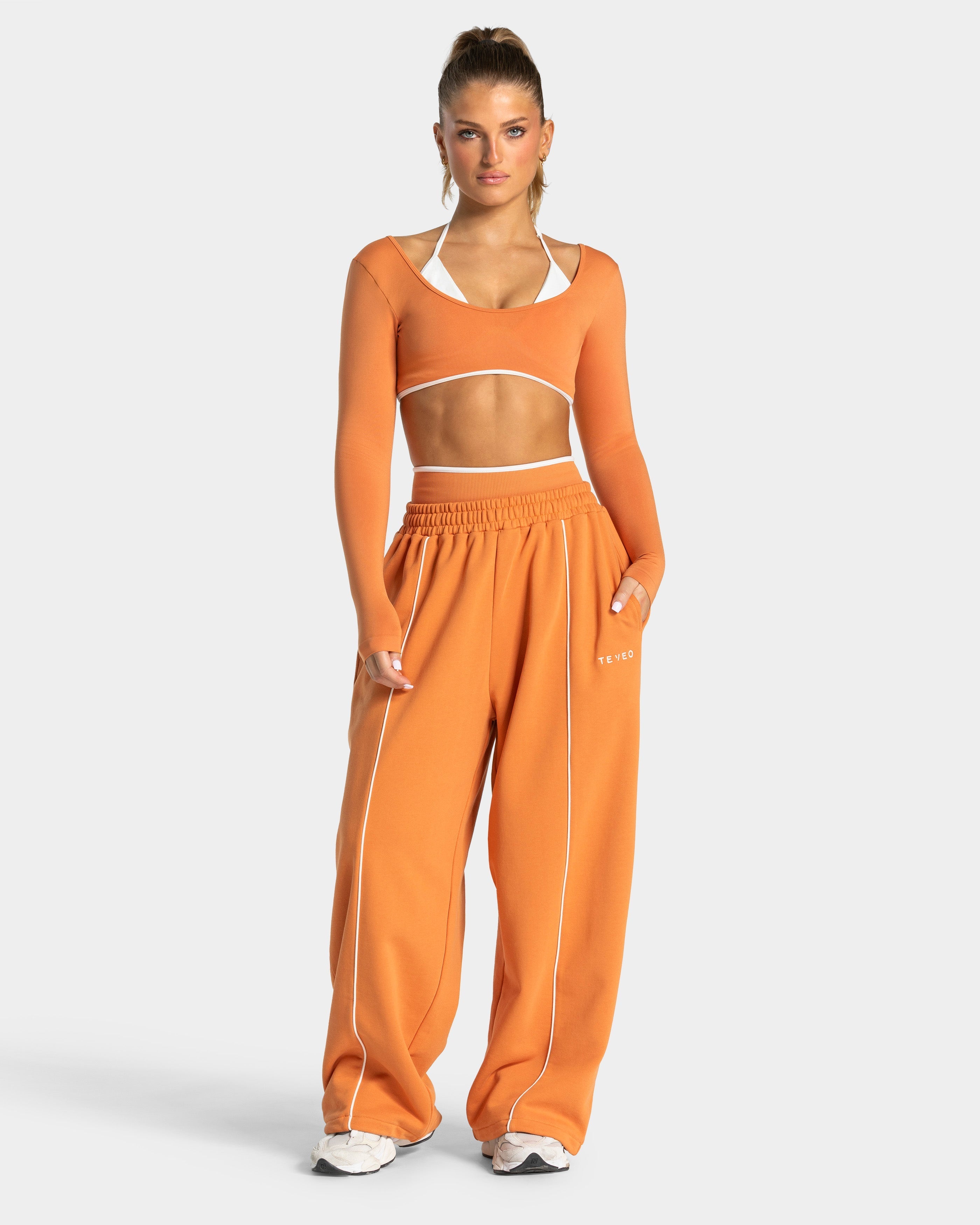 Contrastline Wide Leg Jogger "Pumpkin Spice"