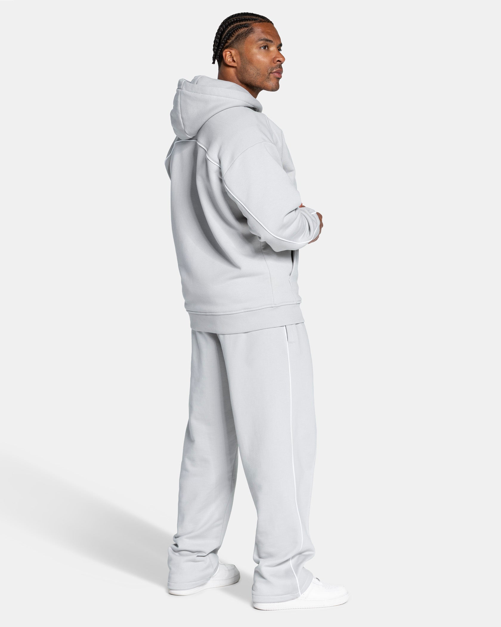 Contrastline Straight Leg Jogger "Moon"