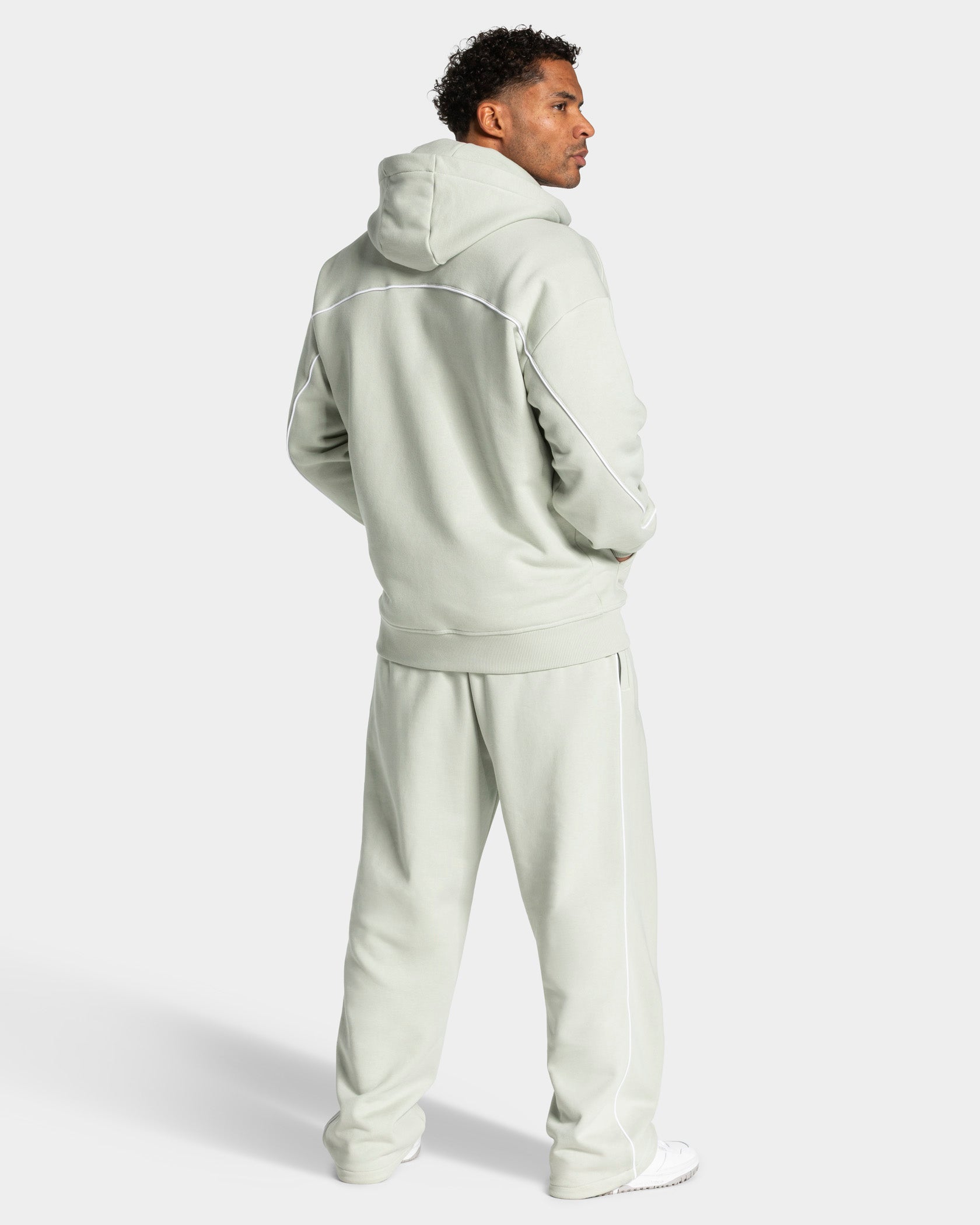 Contrastline Straight Leg Jogger "Pistachio"
