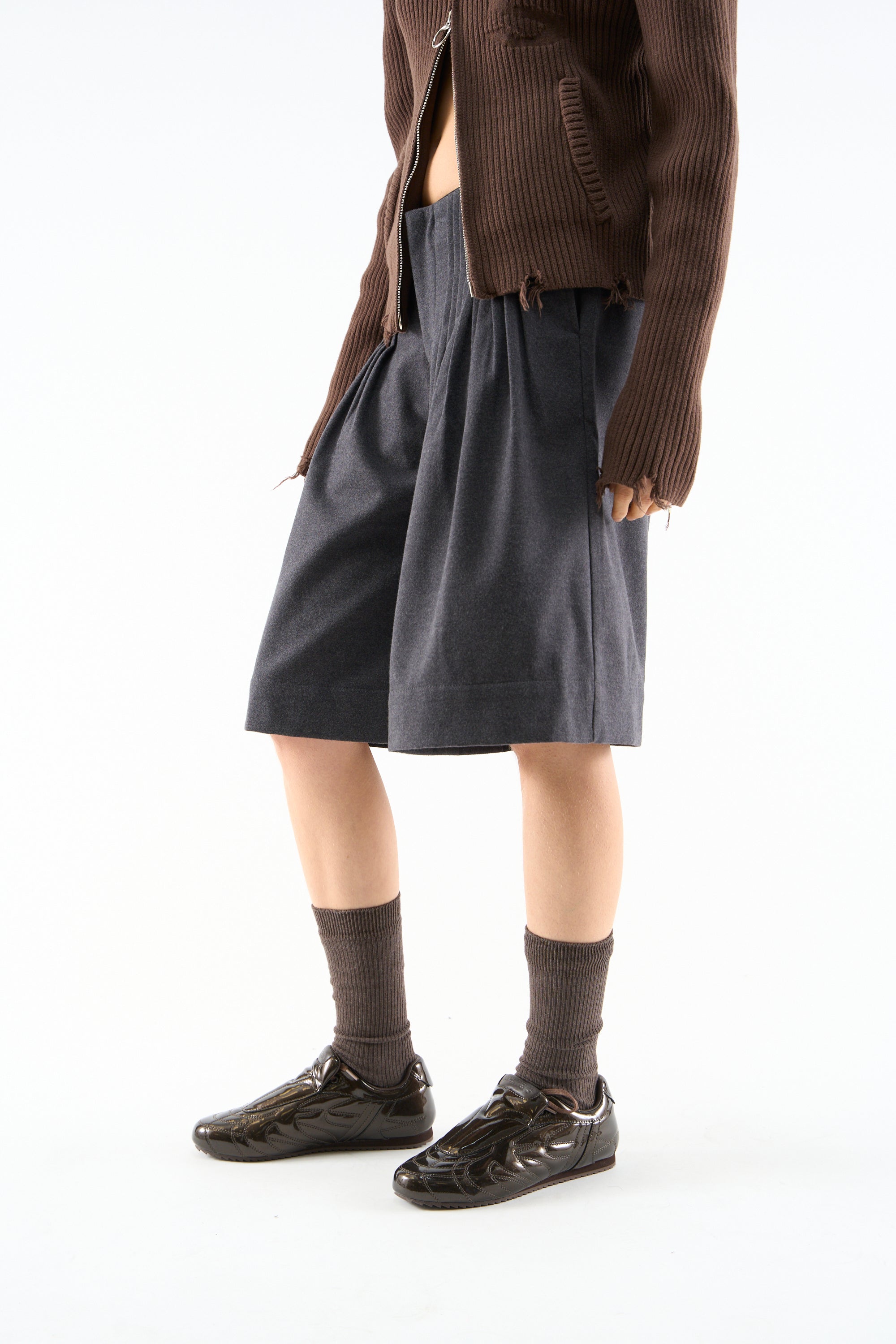 Accordion Grey Jort