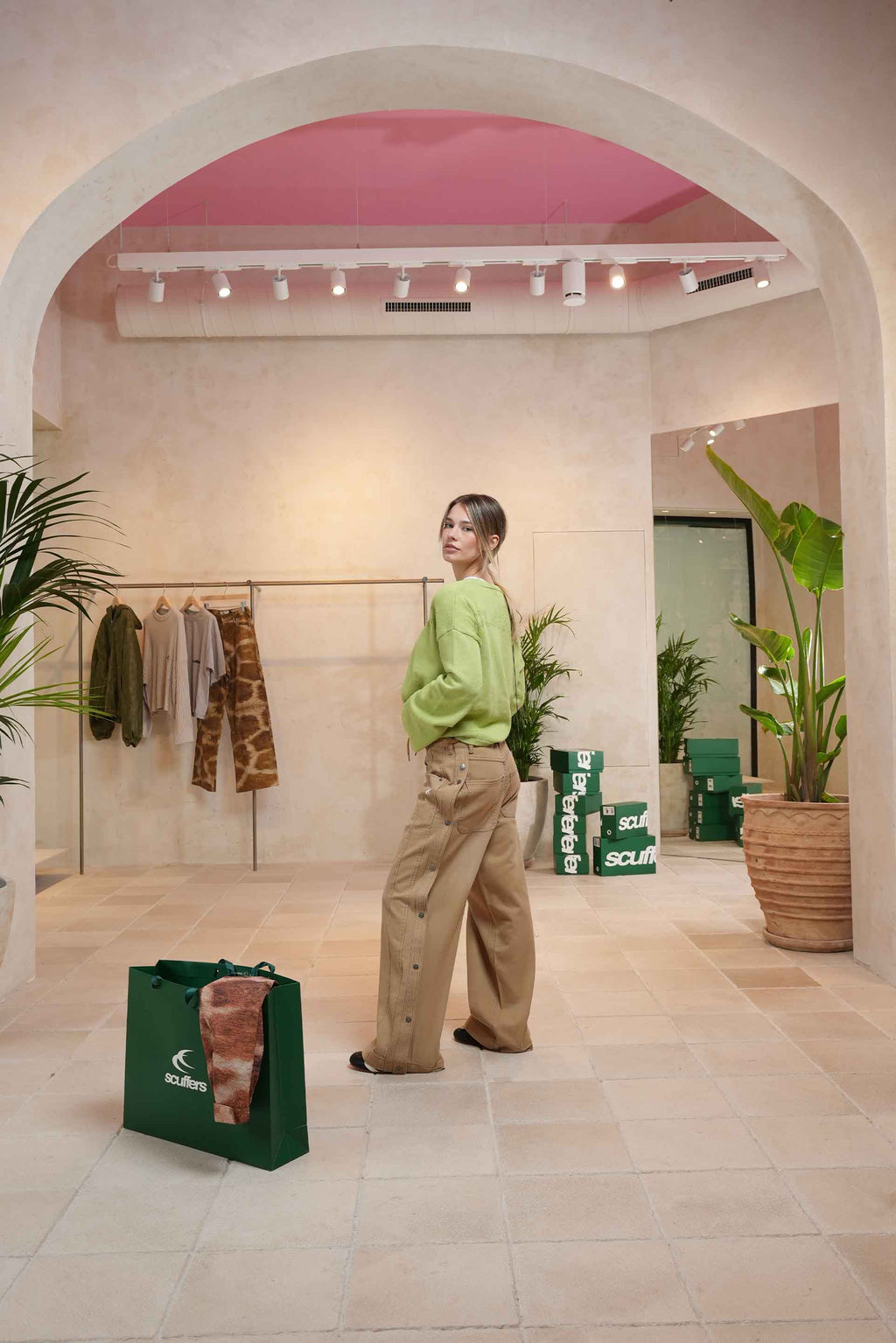 Hotel Camel Pants