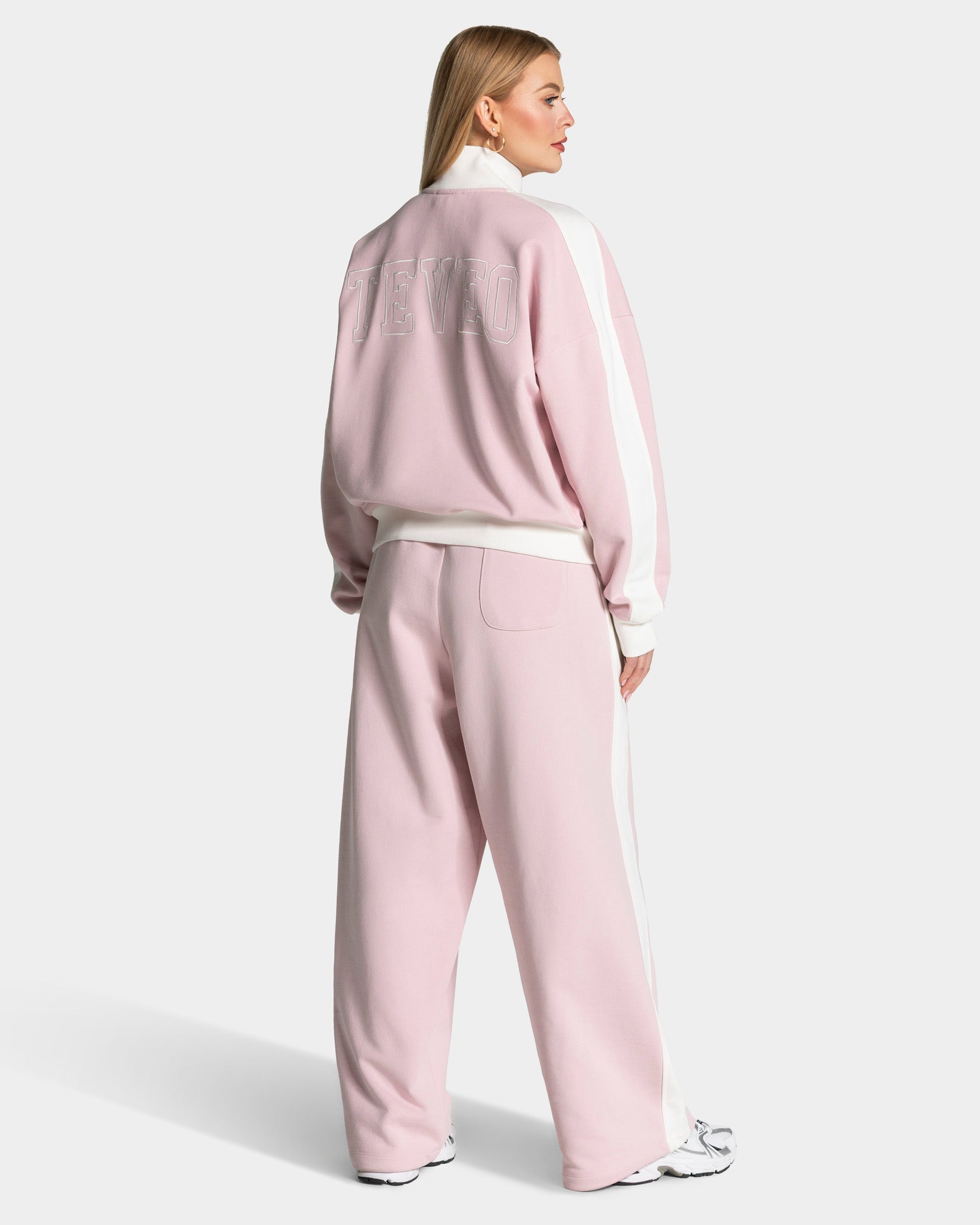 Football Wide Leg Jogger "Rosa"