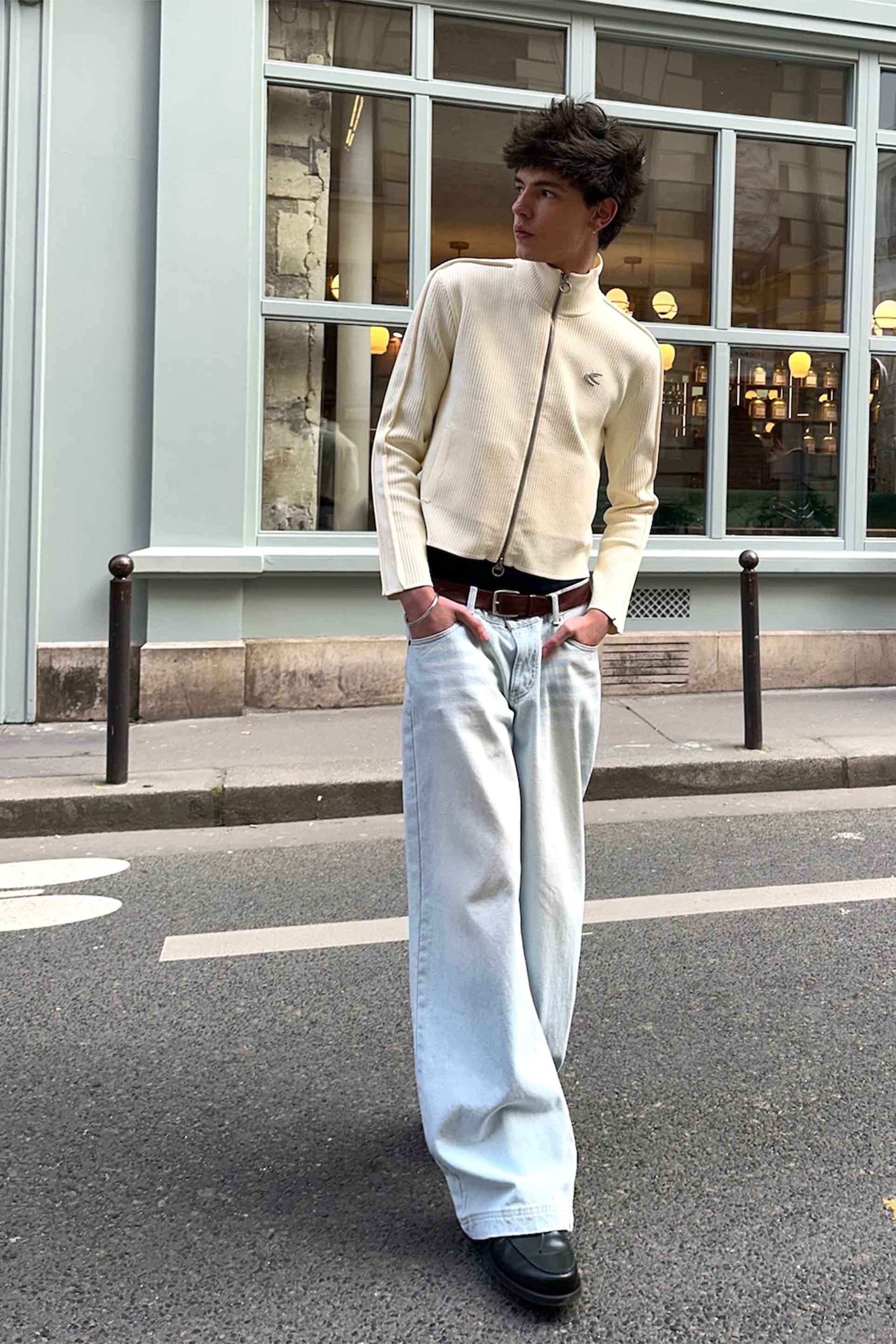 Monaco Ecru Zipper