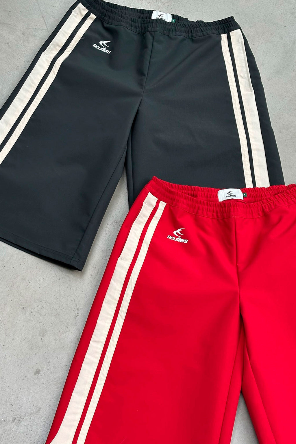 Tech Red Jorts