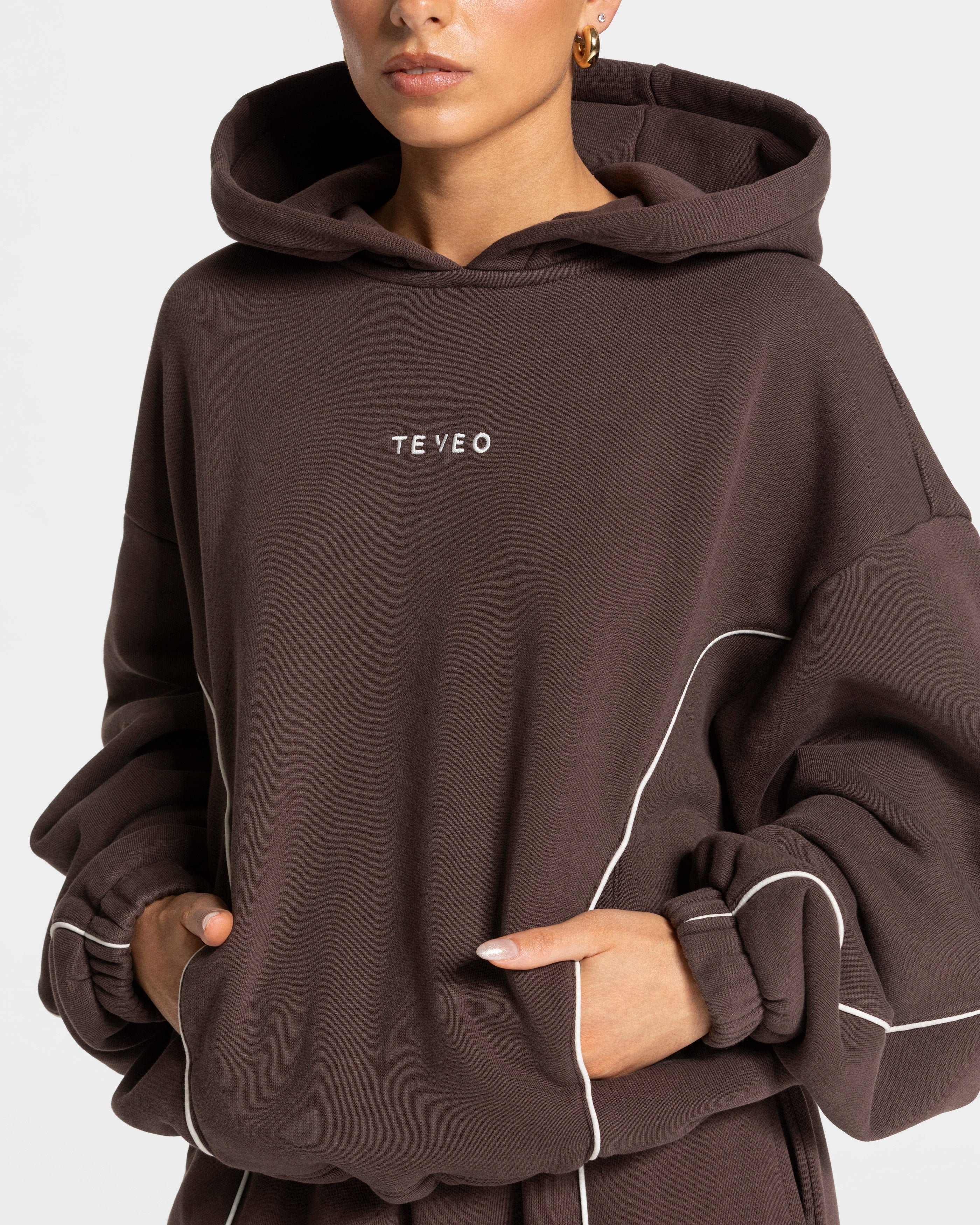 Contrastline Hooded Sweater "Espresso"