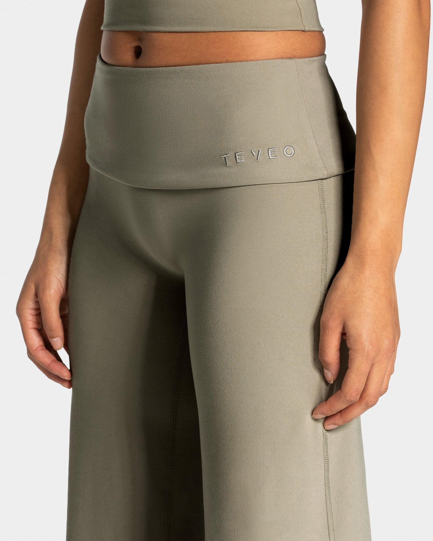 Mellow Fold Over Straight Leg Pants Regular "Khaki"