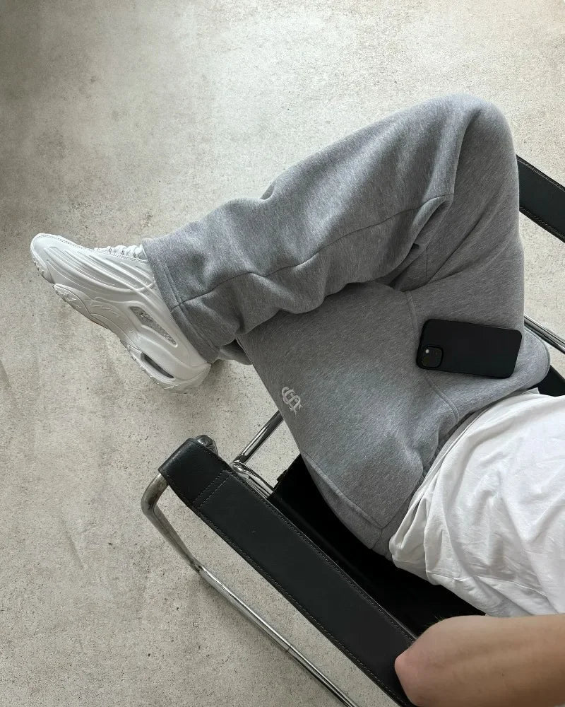 S.U. | TRACKSUIT