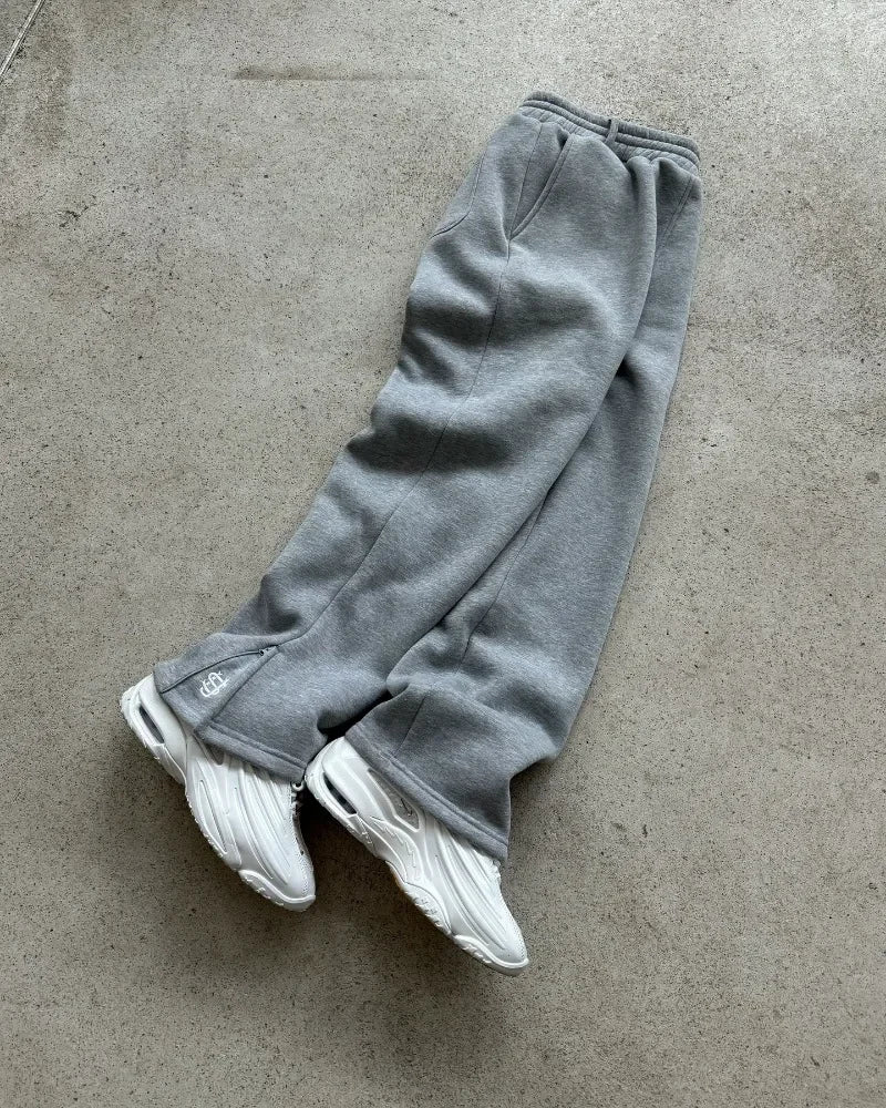 S.U. | TRACKSUIT