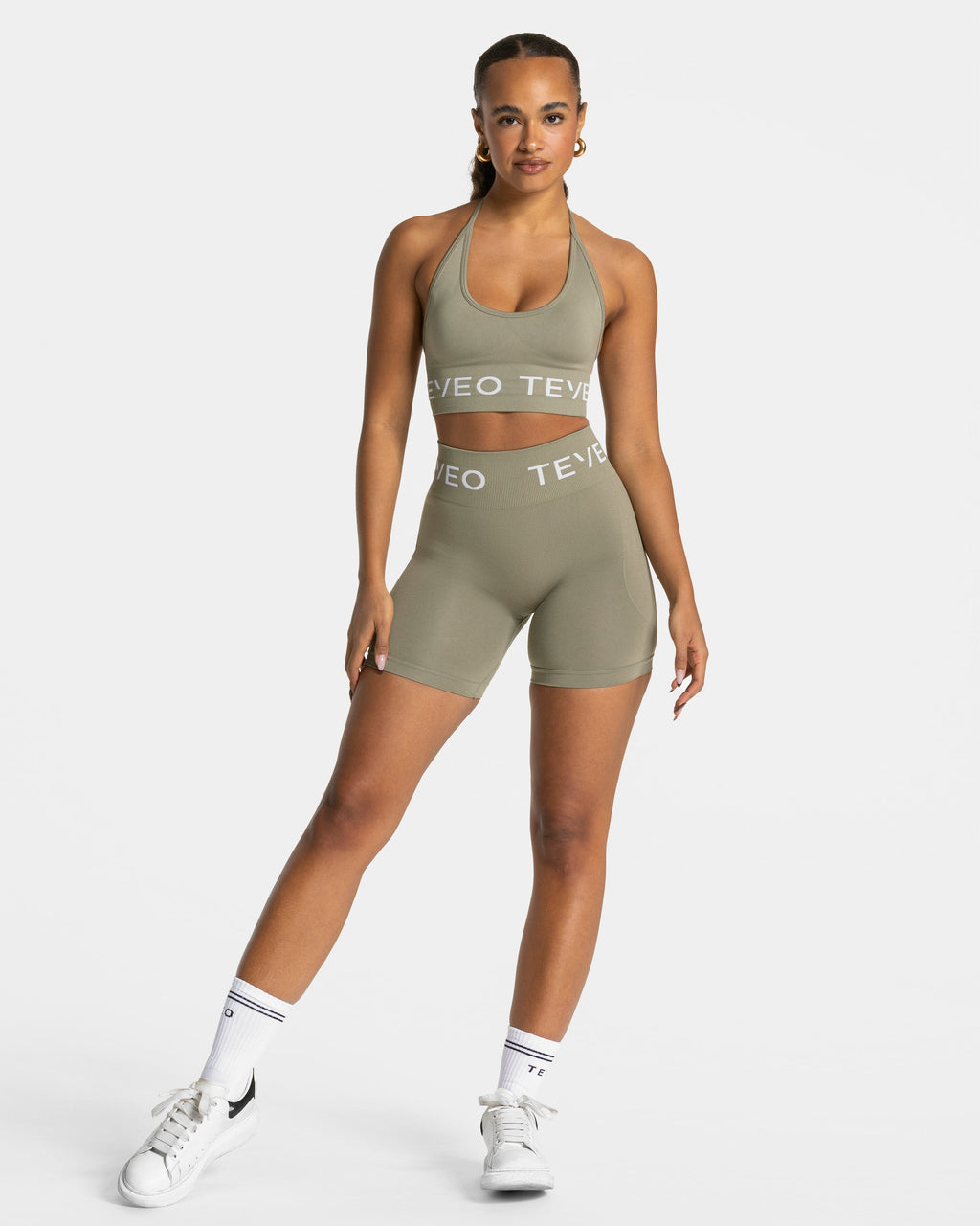Signature Covert Scrunch Shorts "Khaki"