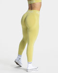 Signature Scrunch Leggings "Lime"