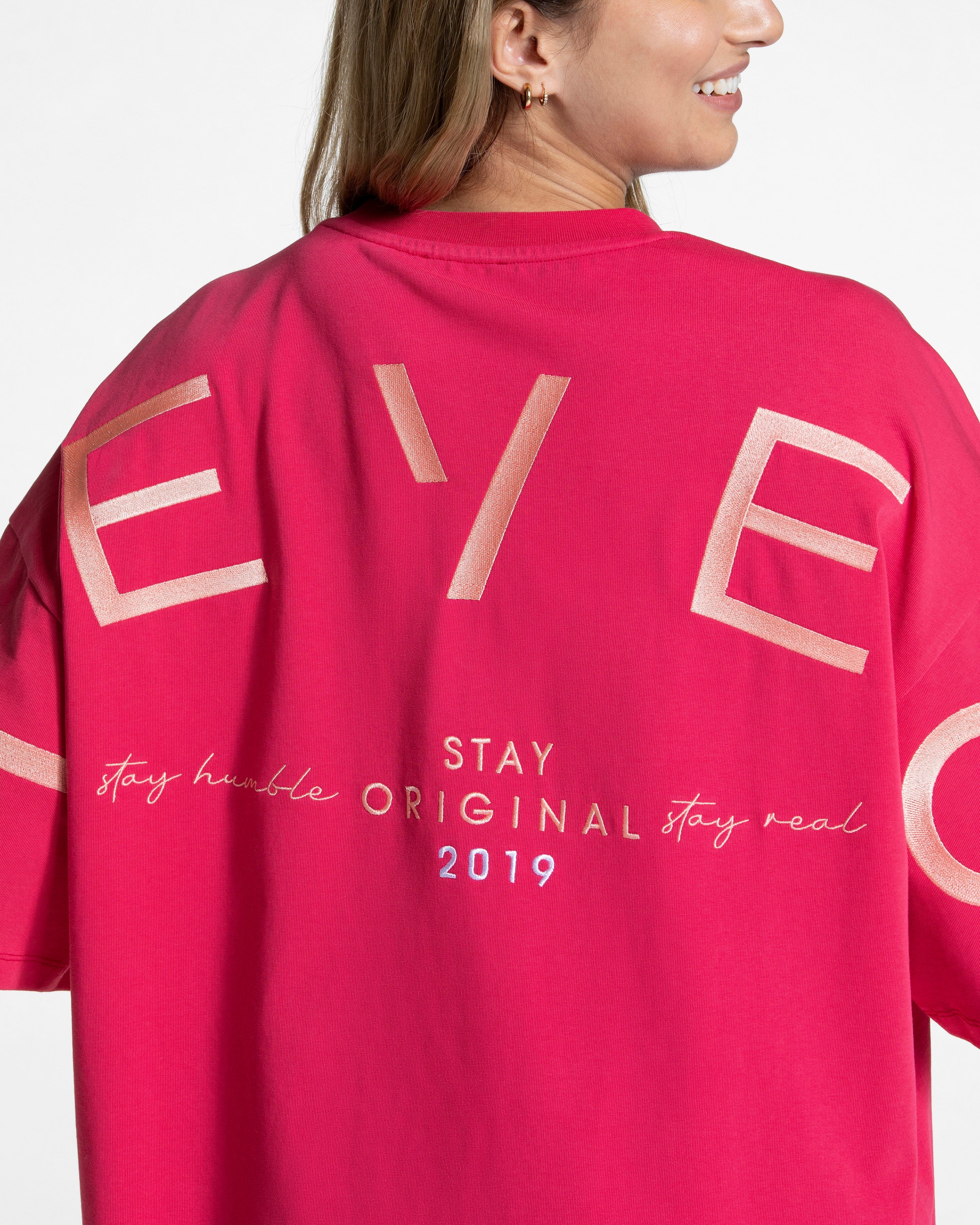 Signature Oversized T-Shirt "Berry"