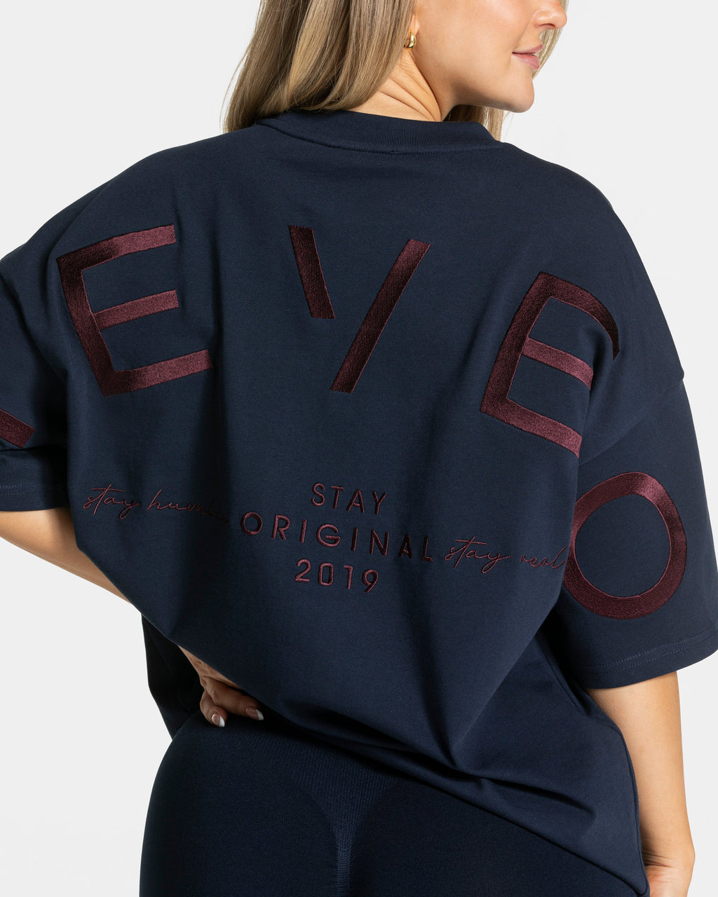Signature Oversized T-Shirt "Midnight"