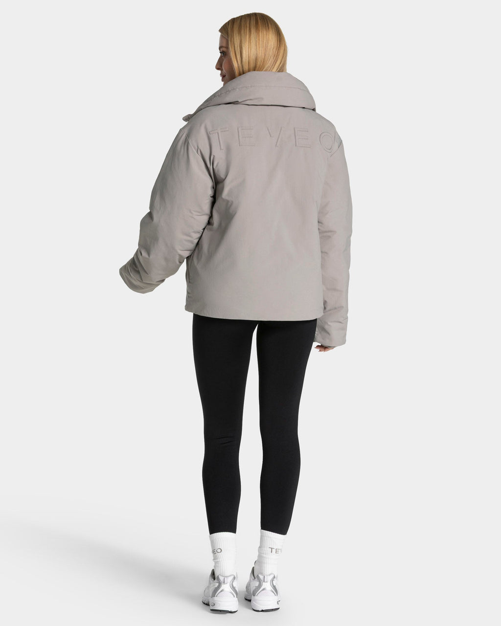 Studio Puffer Jacke "Smoke"