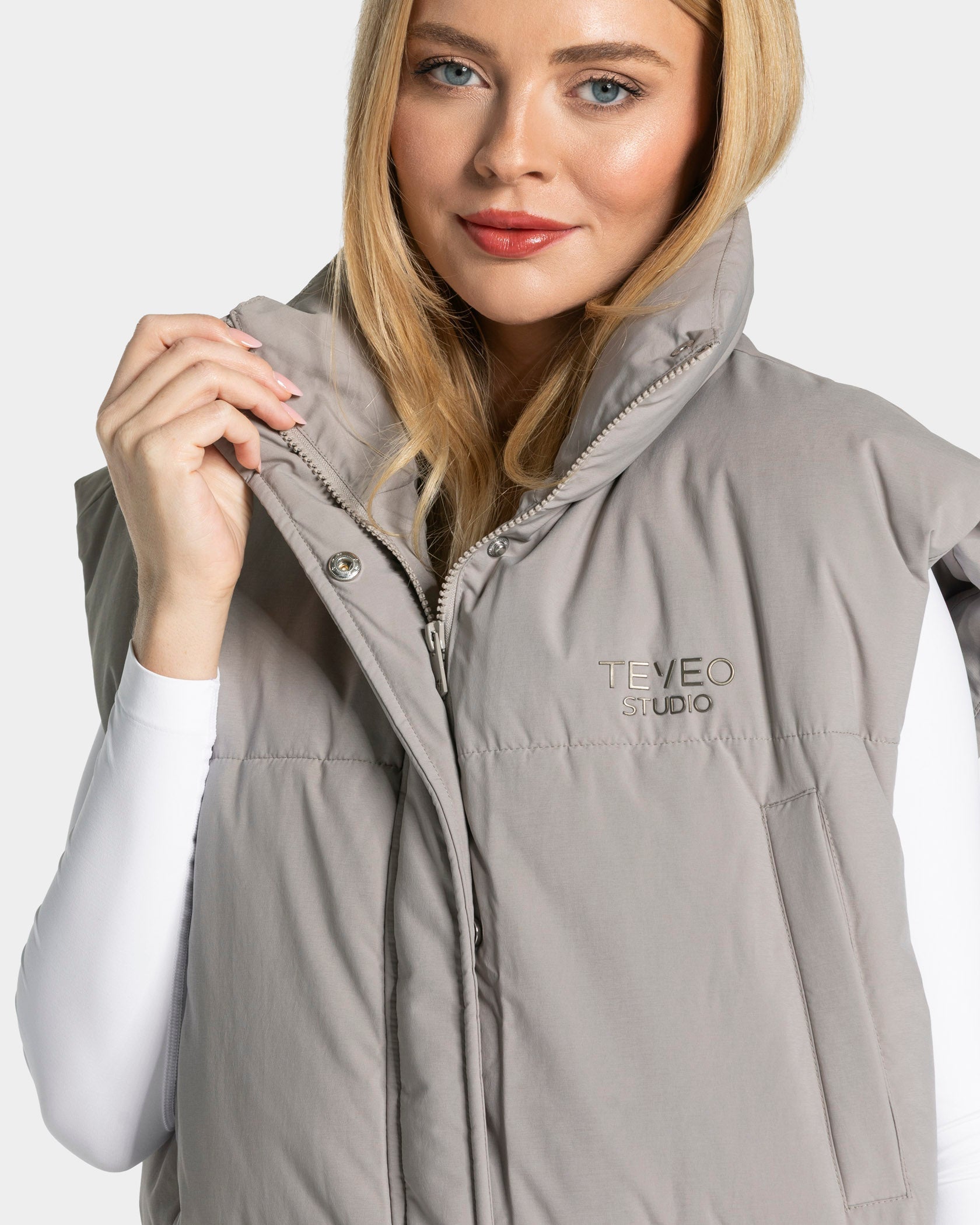 Studio Puffer Weste "Smoke"
