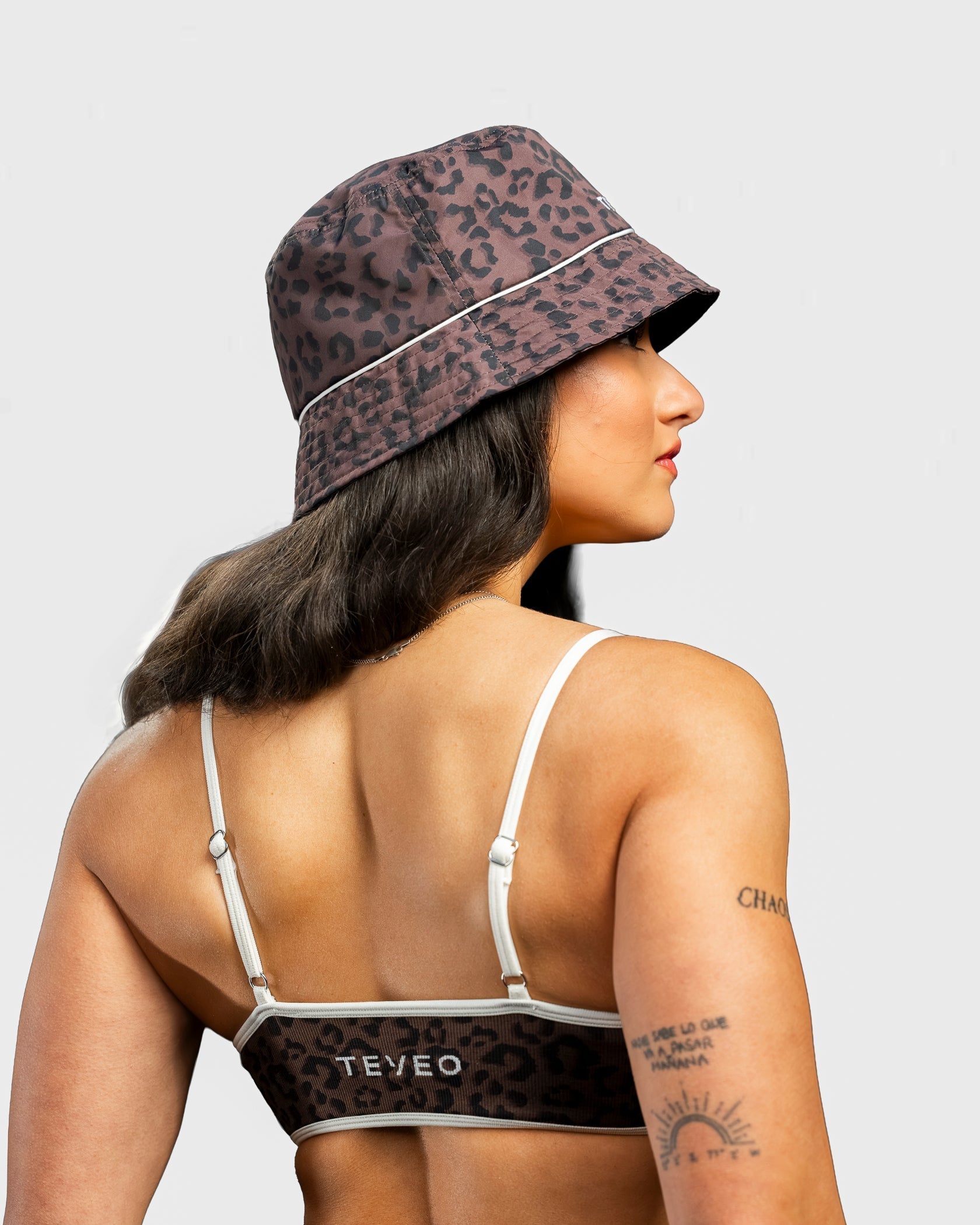 Contrastline Bucket Hat "Leo Espresso"