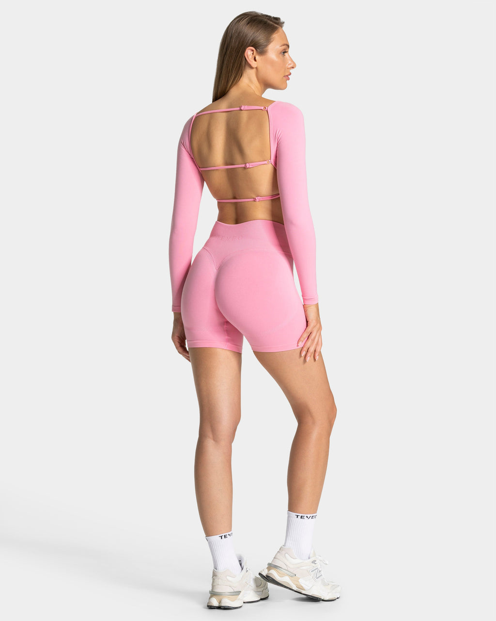 Femme Backless Longsleeve "Pink"