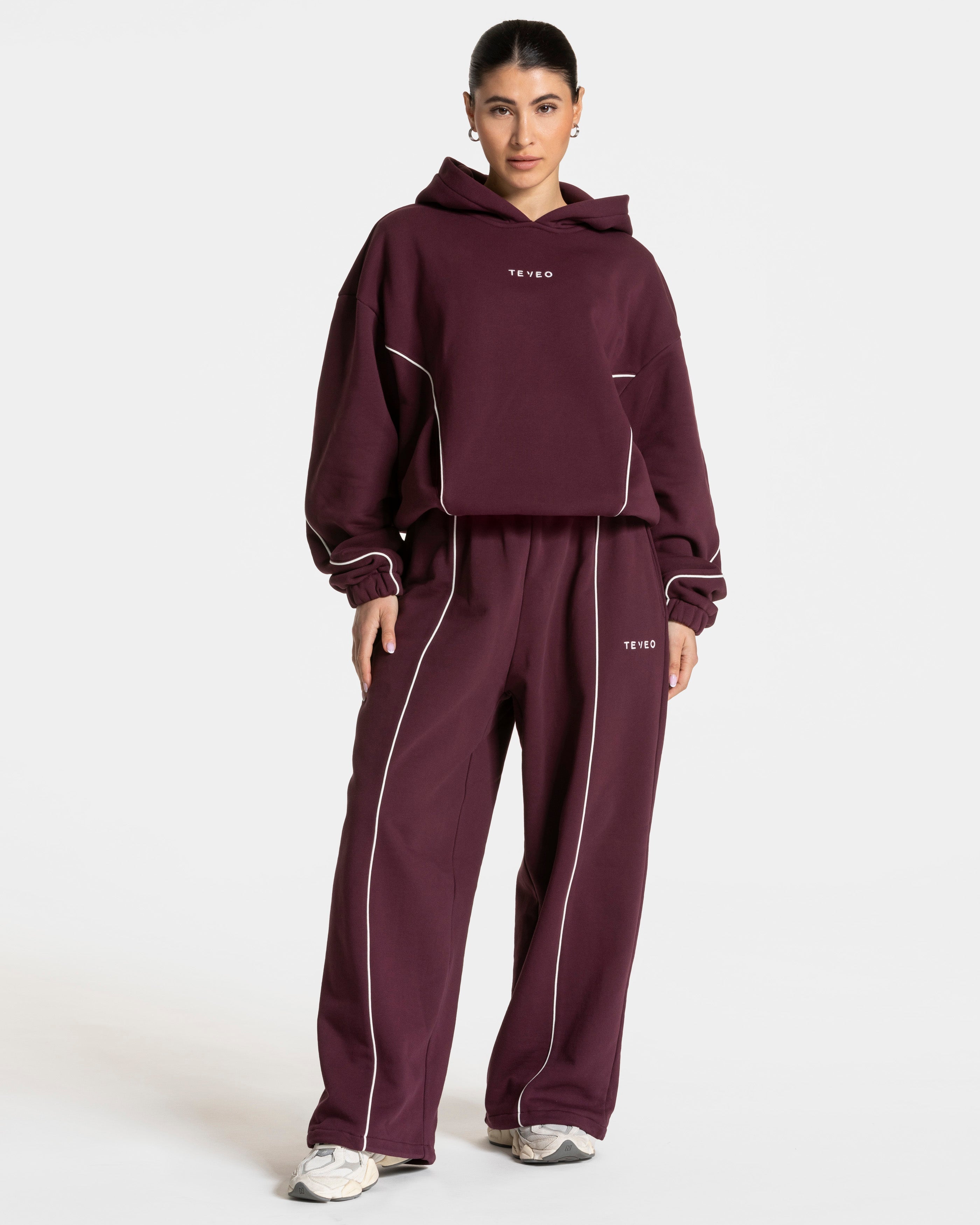Contrastline Hooded Sweater "Pflaume"
