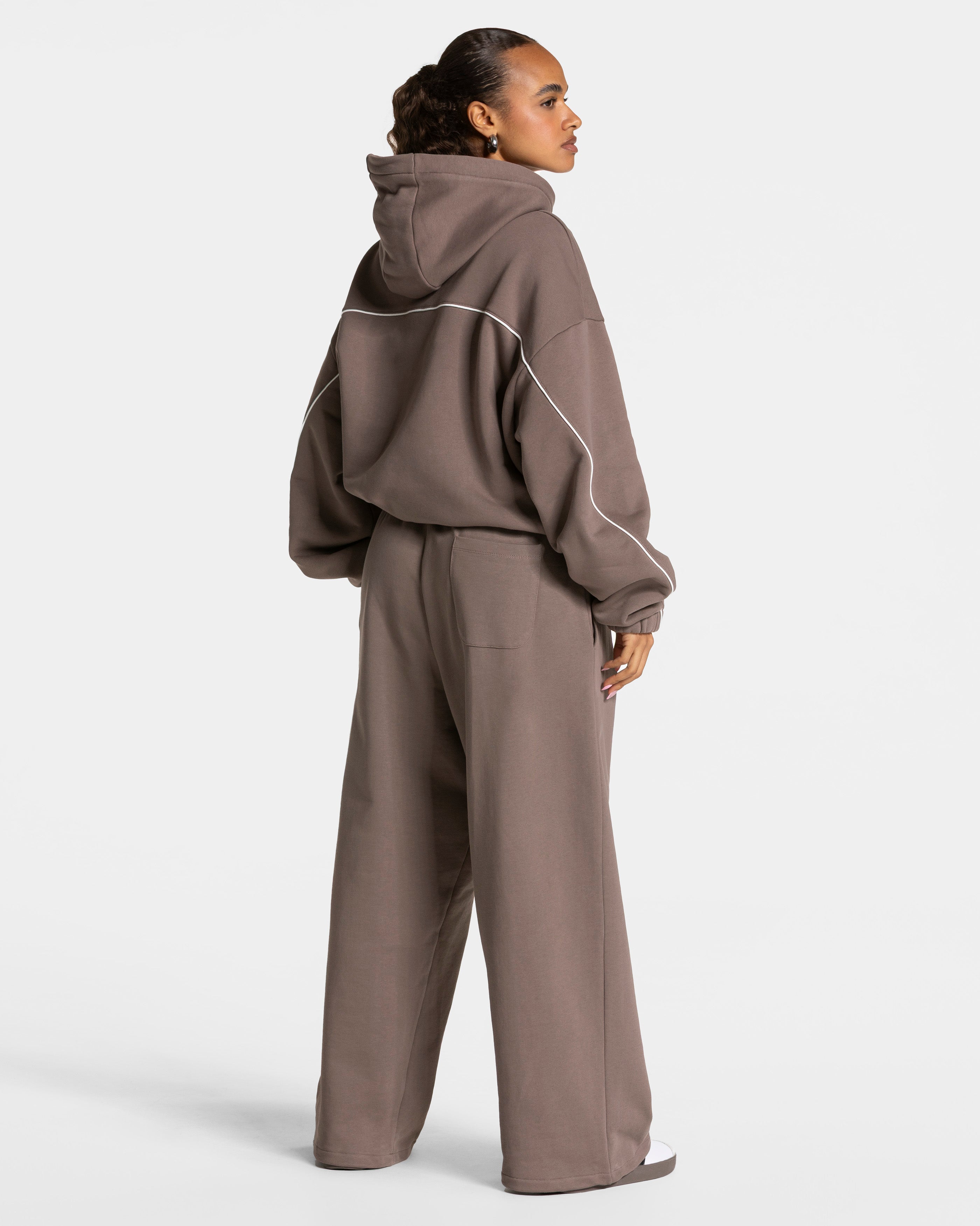 Contrastline Hooded Sweater "Mokka"