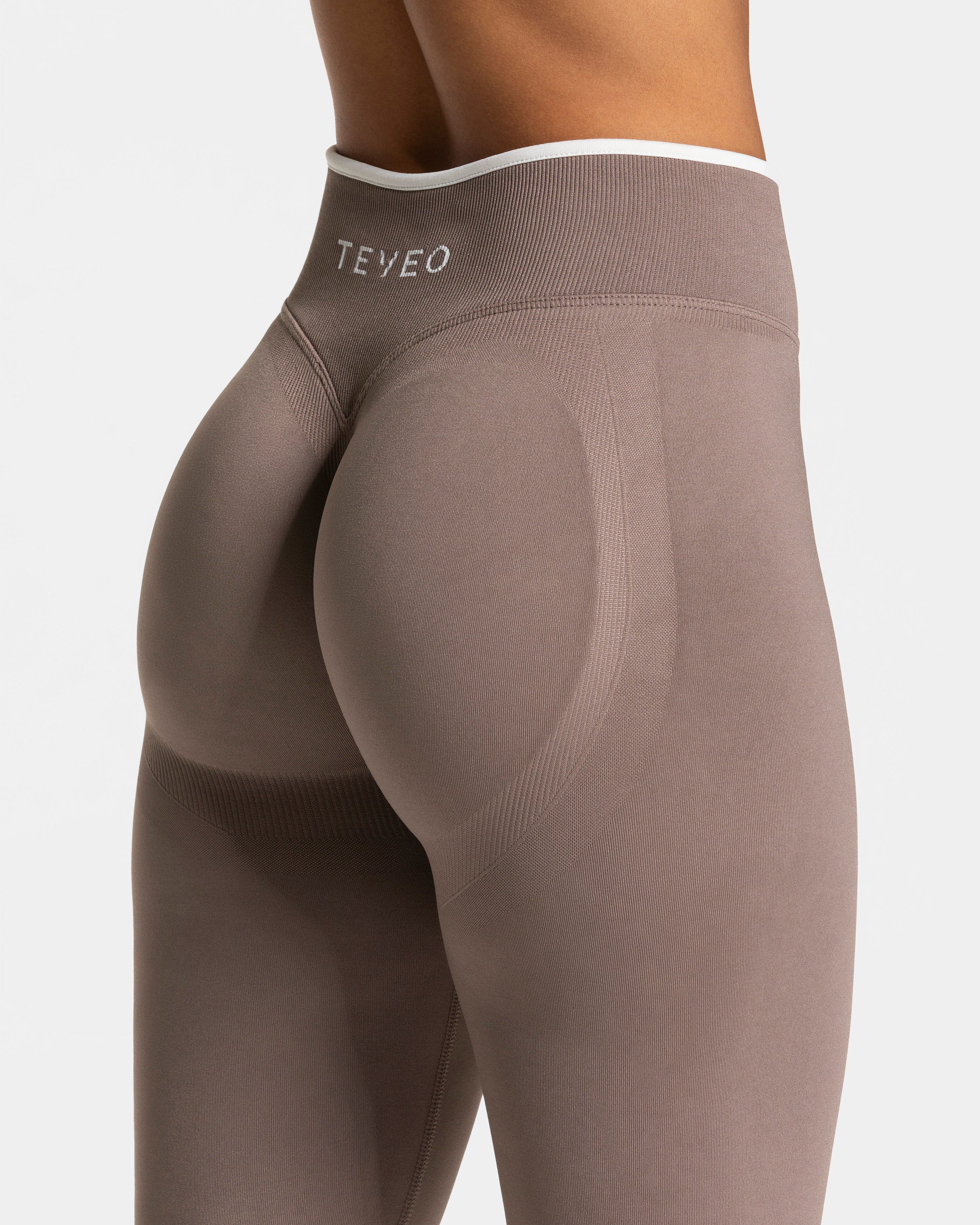Contrastline Sculpt Scrunch Leggings "Mokka"
