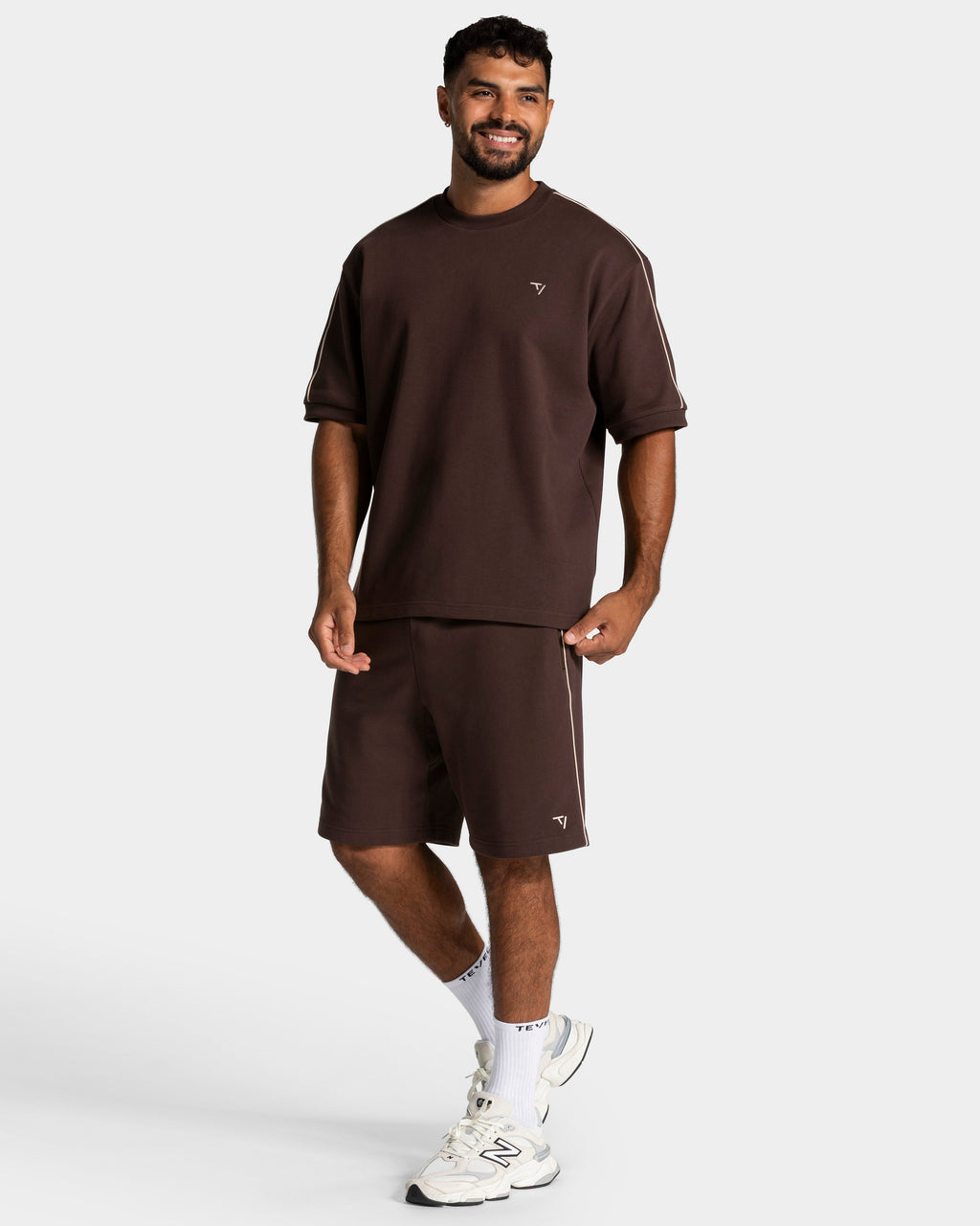 Contrastline Shorts "Espresso"
