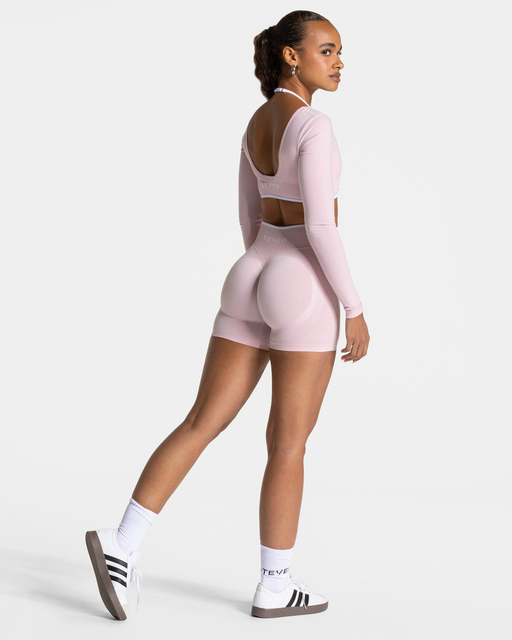 Contrastline Sculpt Scrunch Shorts "Rosa"