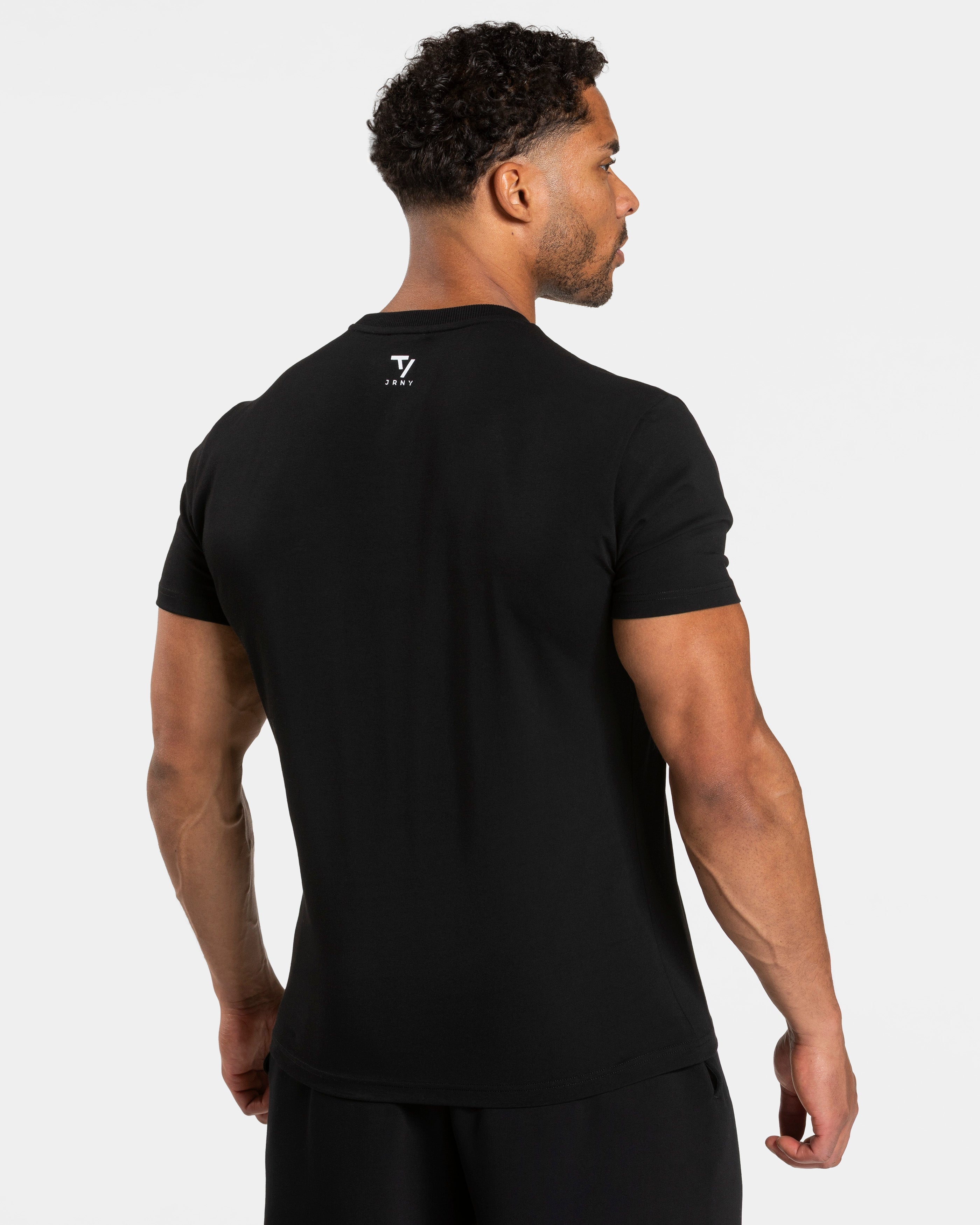 Journey Fitted T-Shirt "Schwarz"