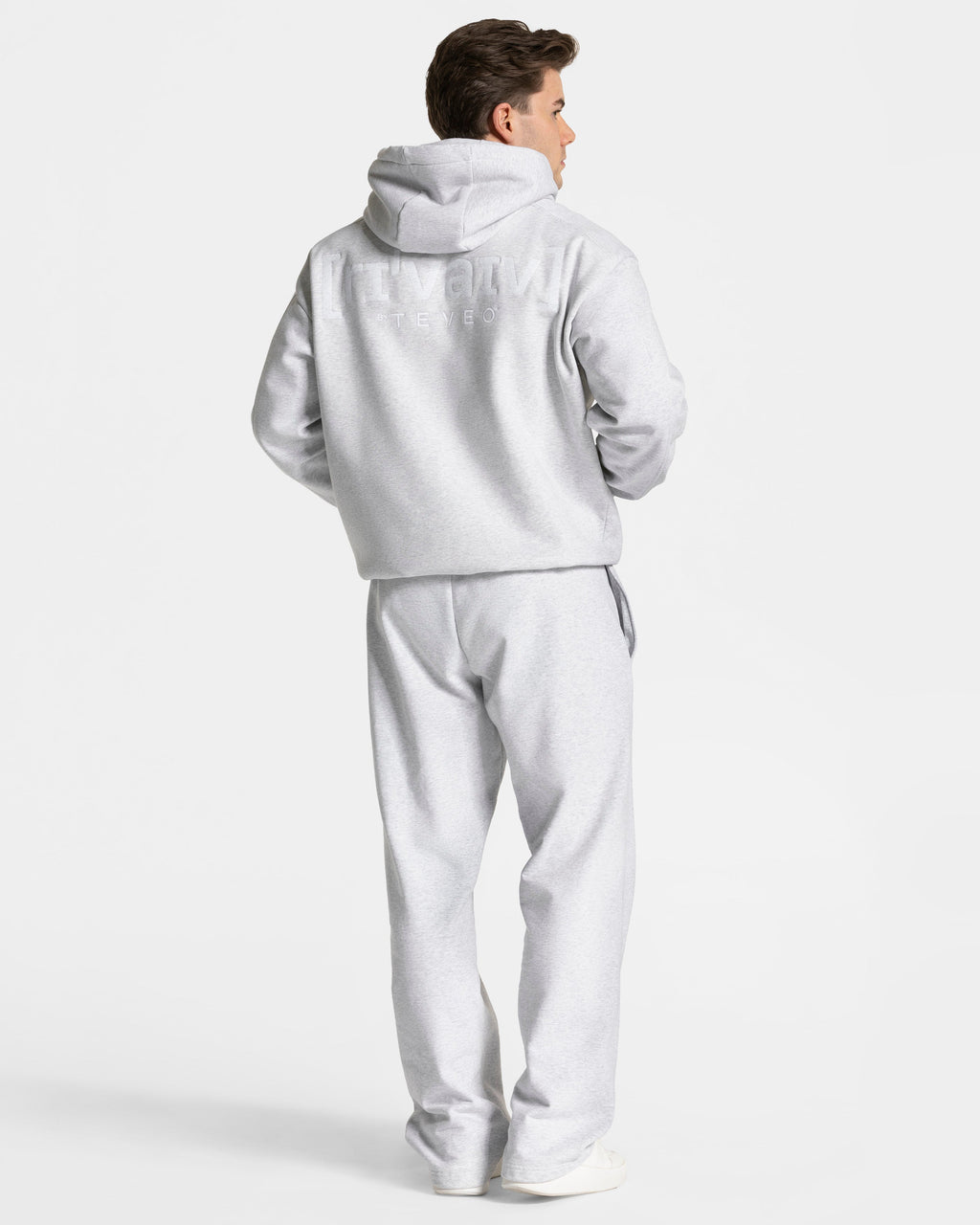 RI’VAIV Straight Leg Jogger "Hellgrau"