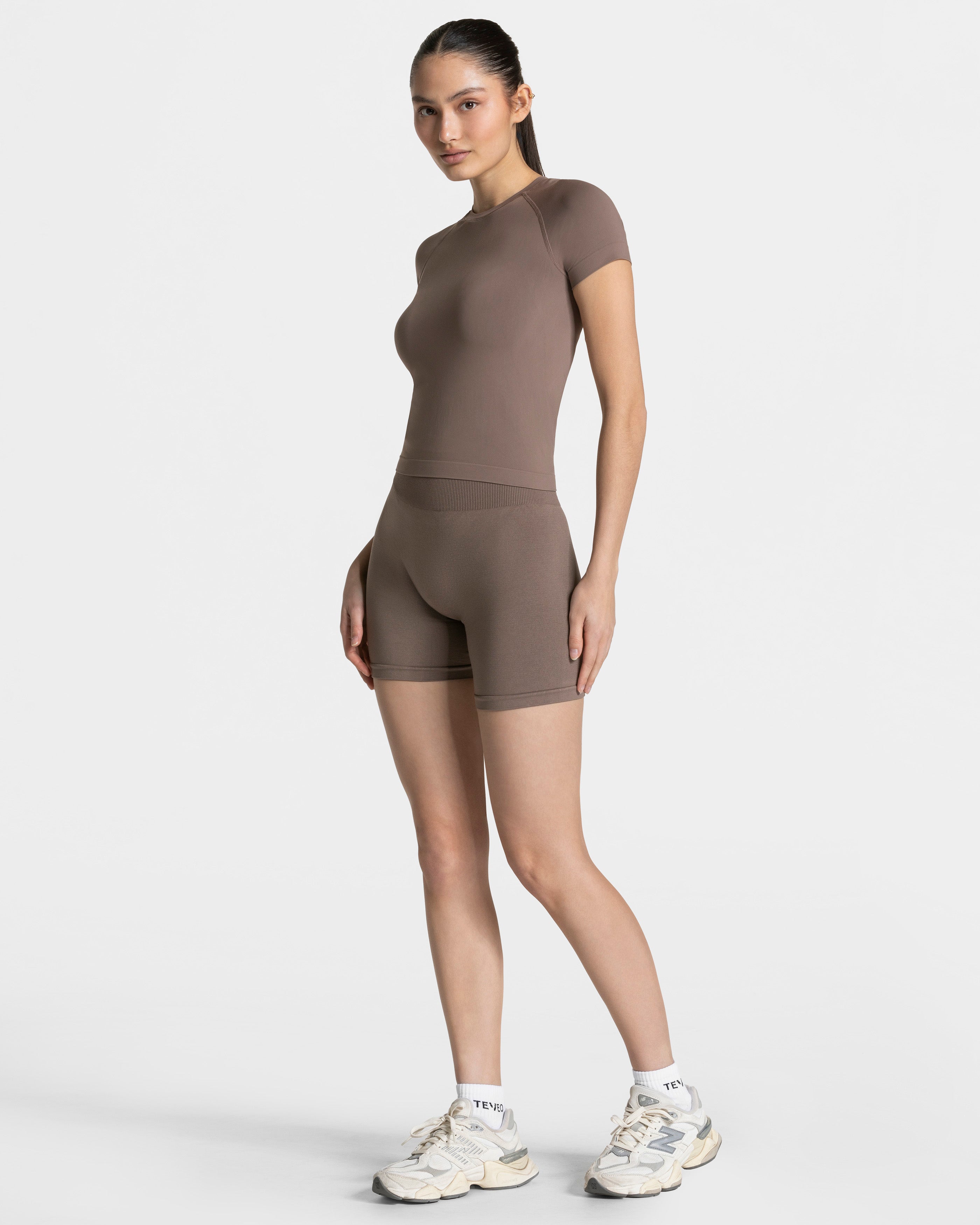 Timeless Pro Covert Scrunch Shorts  "Mokka"