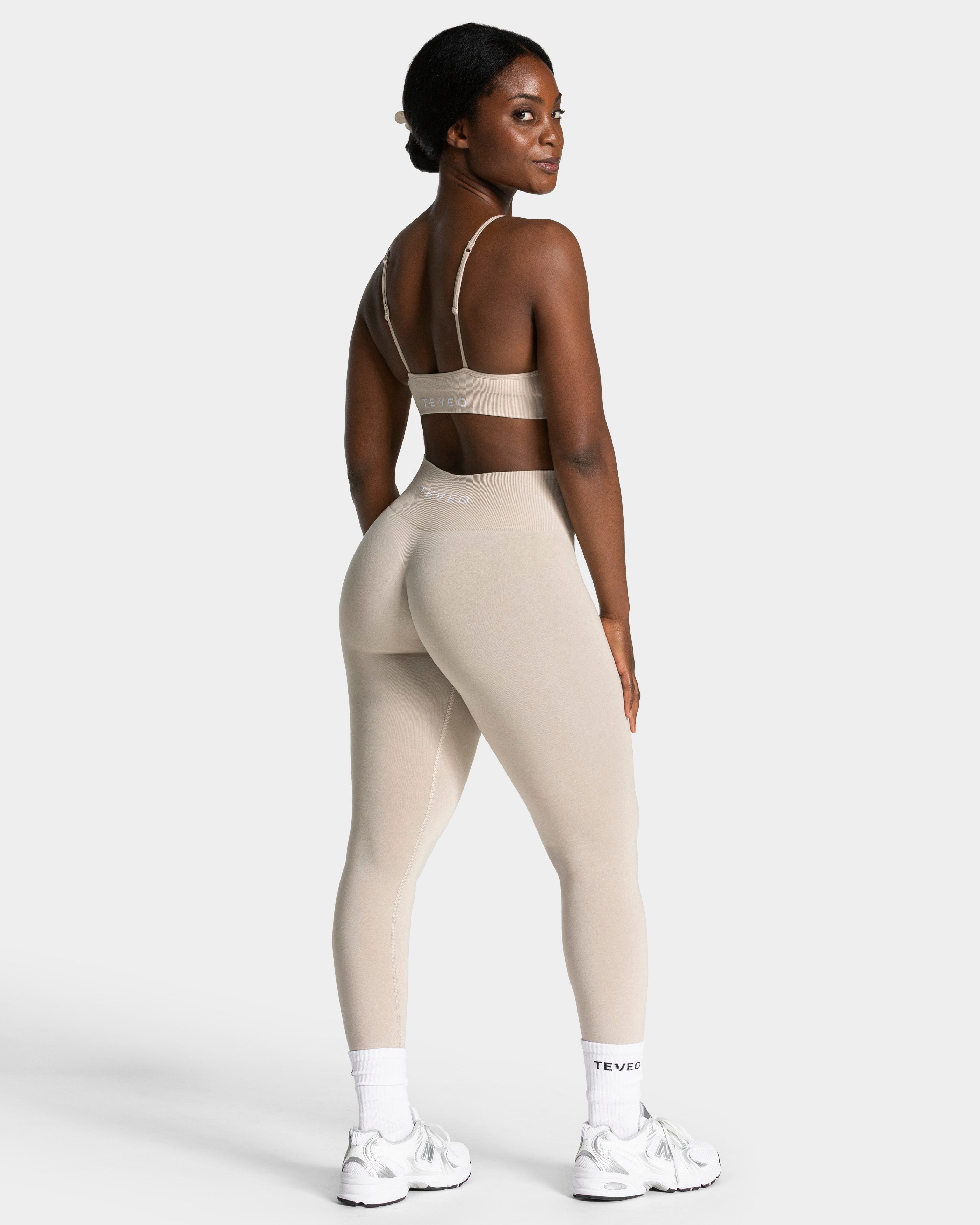 Timeless Pro Leggings "Cream"