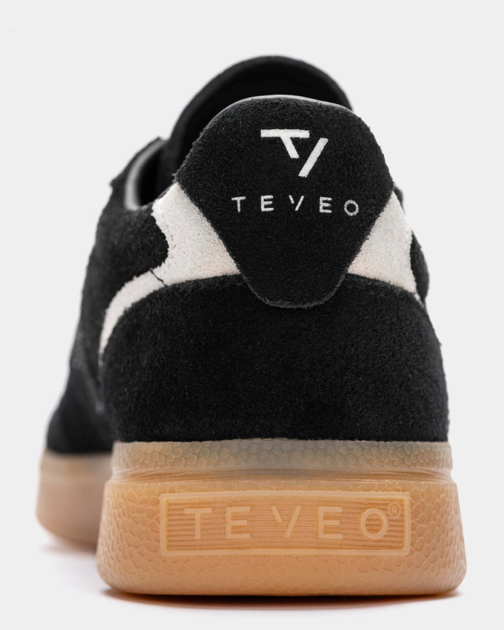 Classic Sneaker Women "Schwarz - Off White"