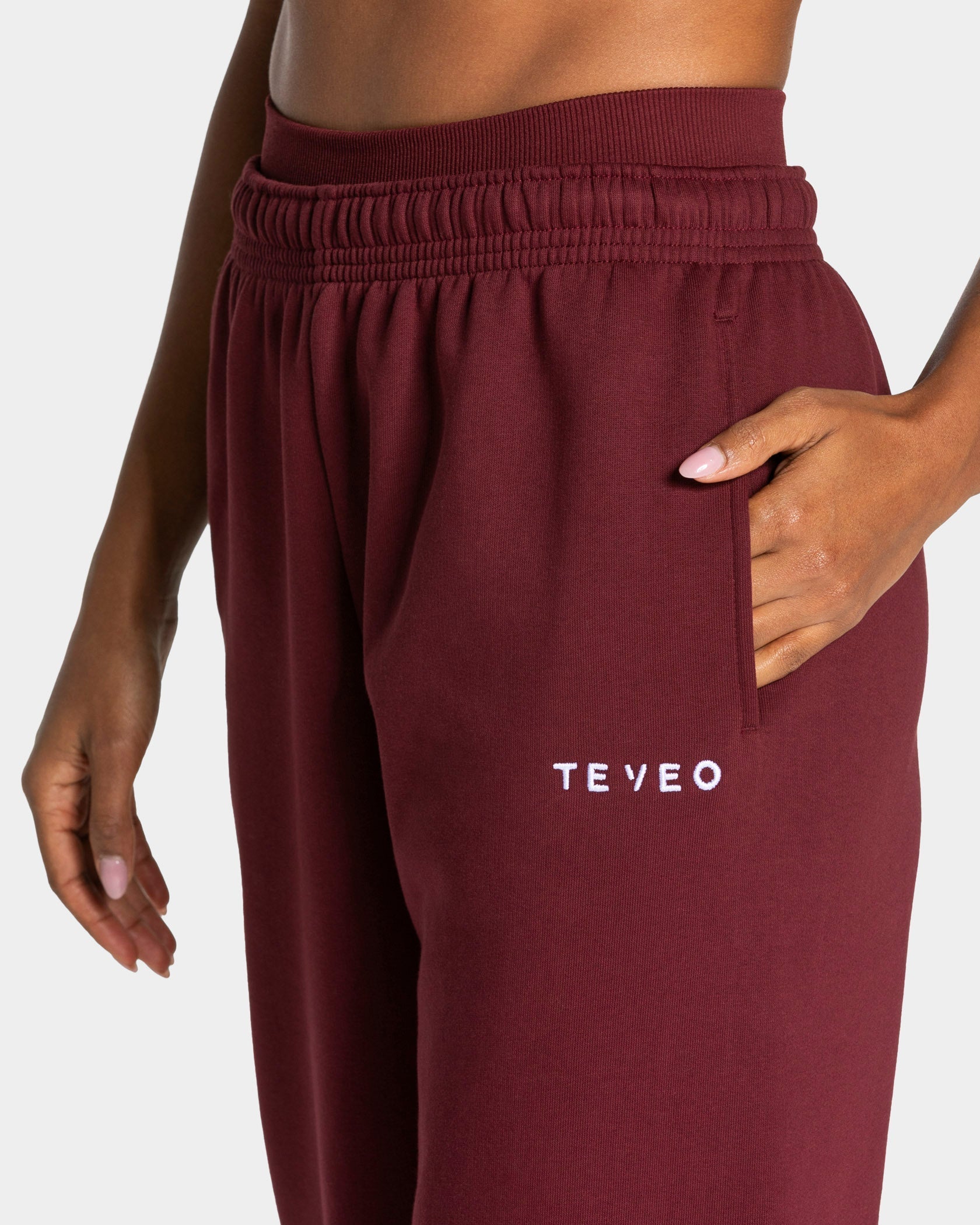 Timeless Pro Jogger ''Weinrot''
