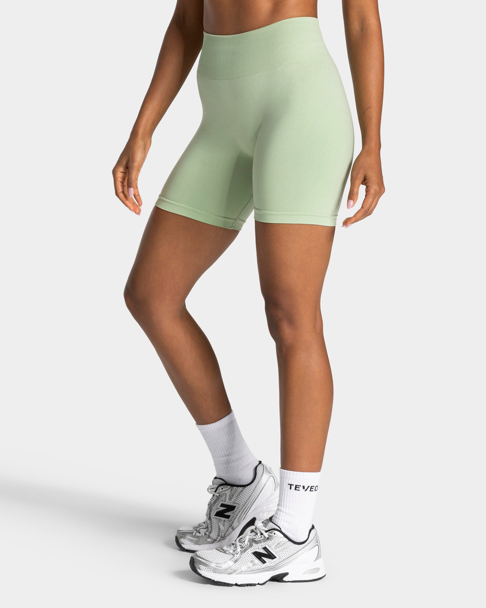 Timeless Pro Short "Ice Matcha"