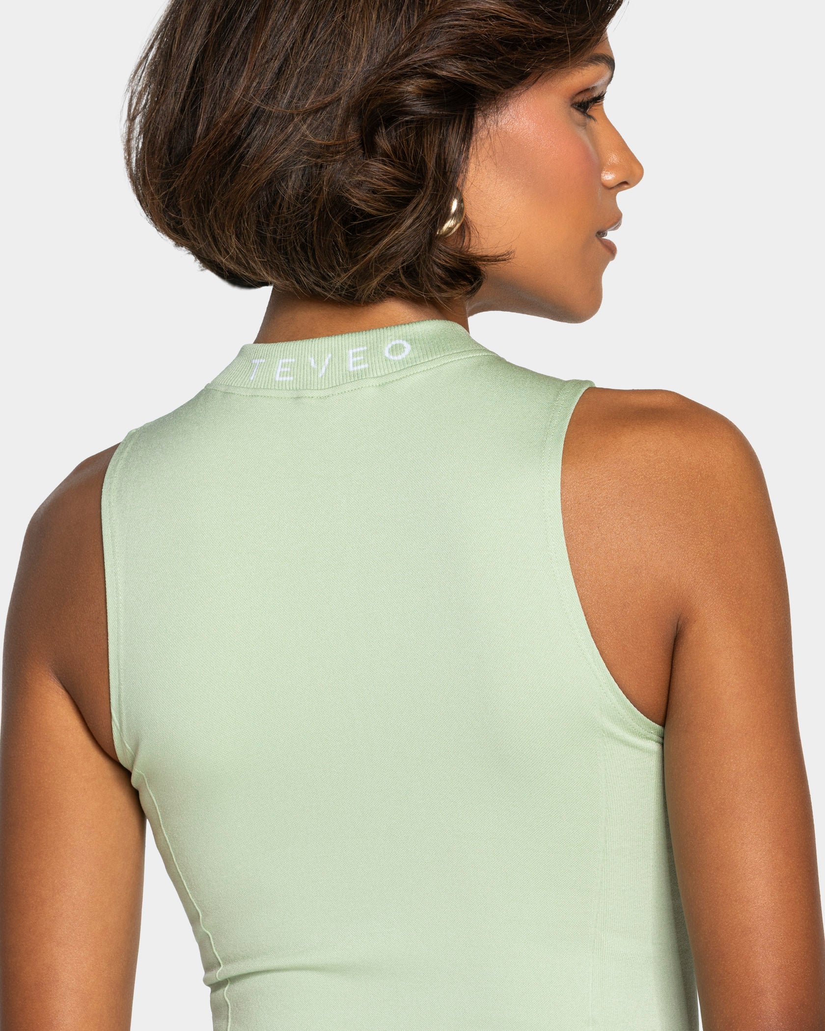 Timeless Pro Zip Tank "Ice Matcha"