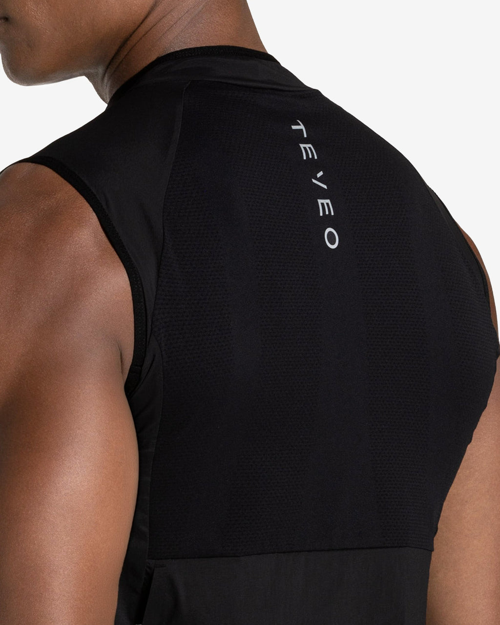 END Running Vest "Schwarz"