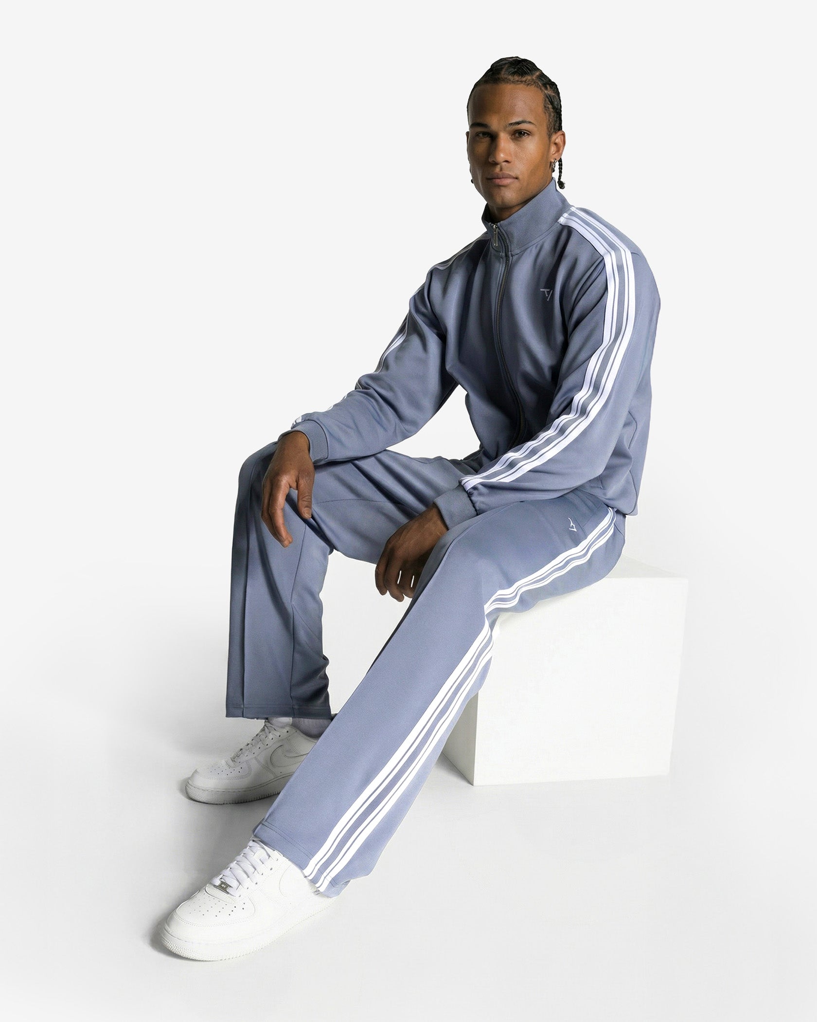 Club Straight Leg Jogger "Stahlblau"